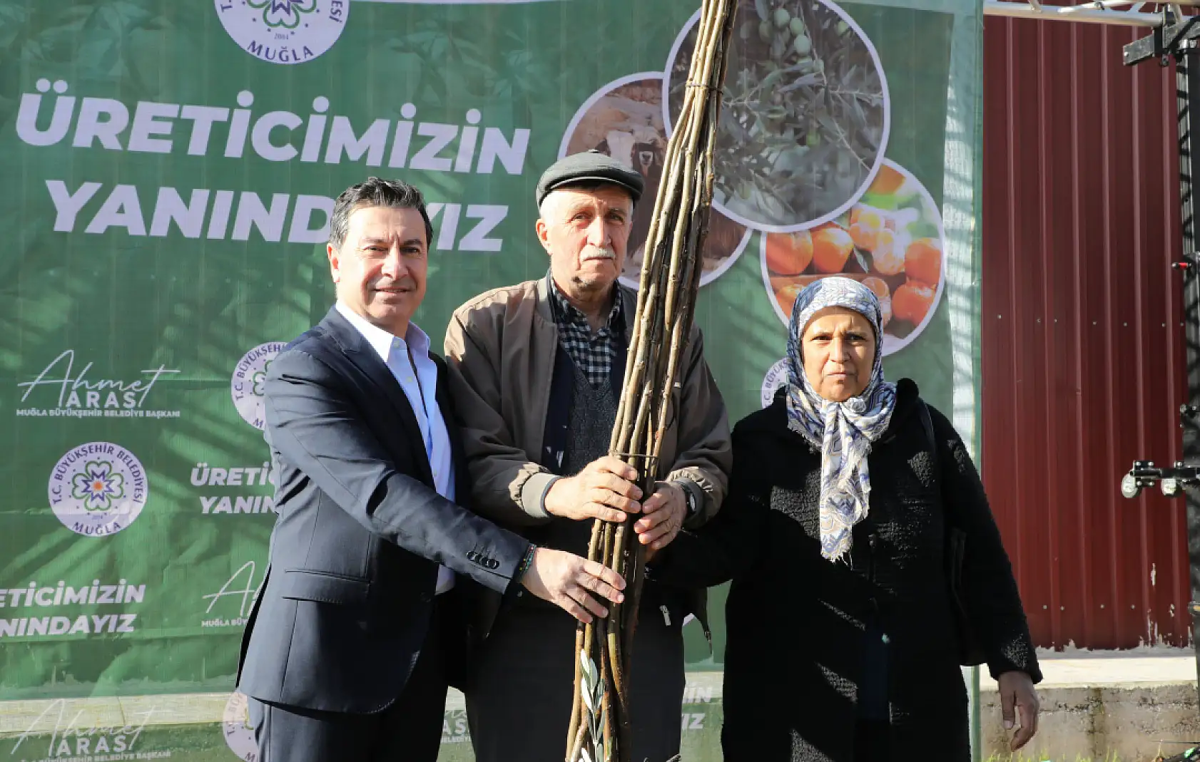 Her Kapıda Bir Fidan Projesiyle Yanan Alanlar Yeşerecek