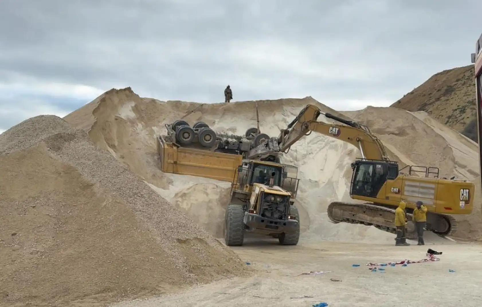 Taş Ocağında Feci Kaza: Kamyon Sürücüsü Hayatını Kaybetti