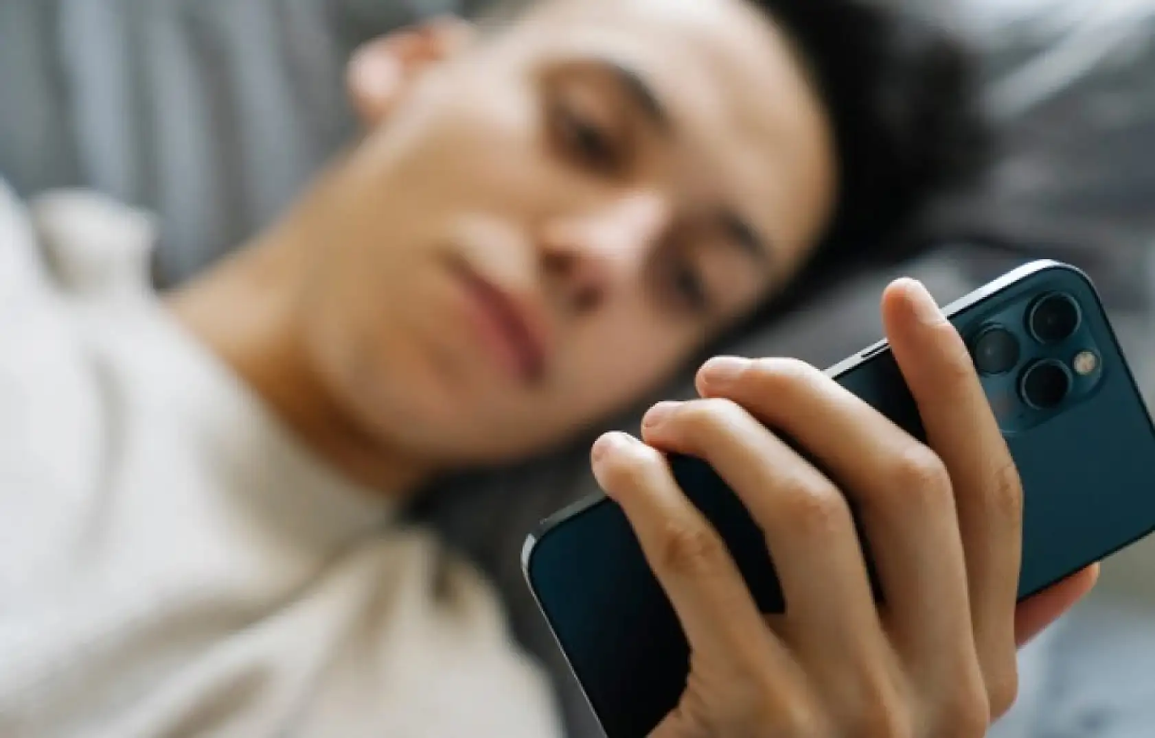 İnternet paketinizi gizlice bitiren bu etkenleri hemen kapatın