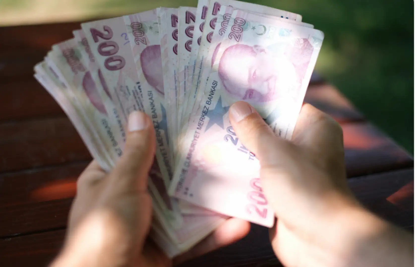 Hangi banka ne kadar faiz veriyor? Faiz oranlarında yeni tablo!  1 milyon TL'nin getirisi…