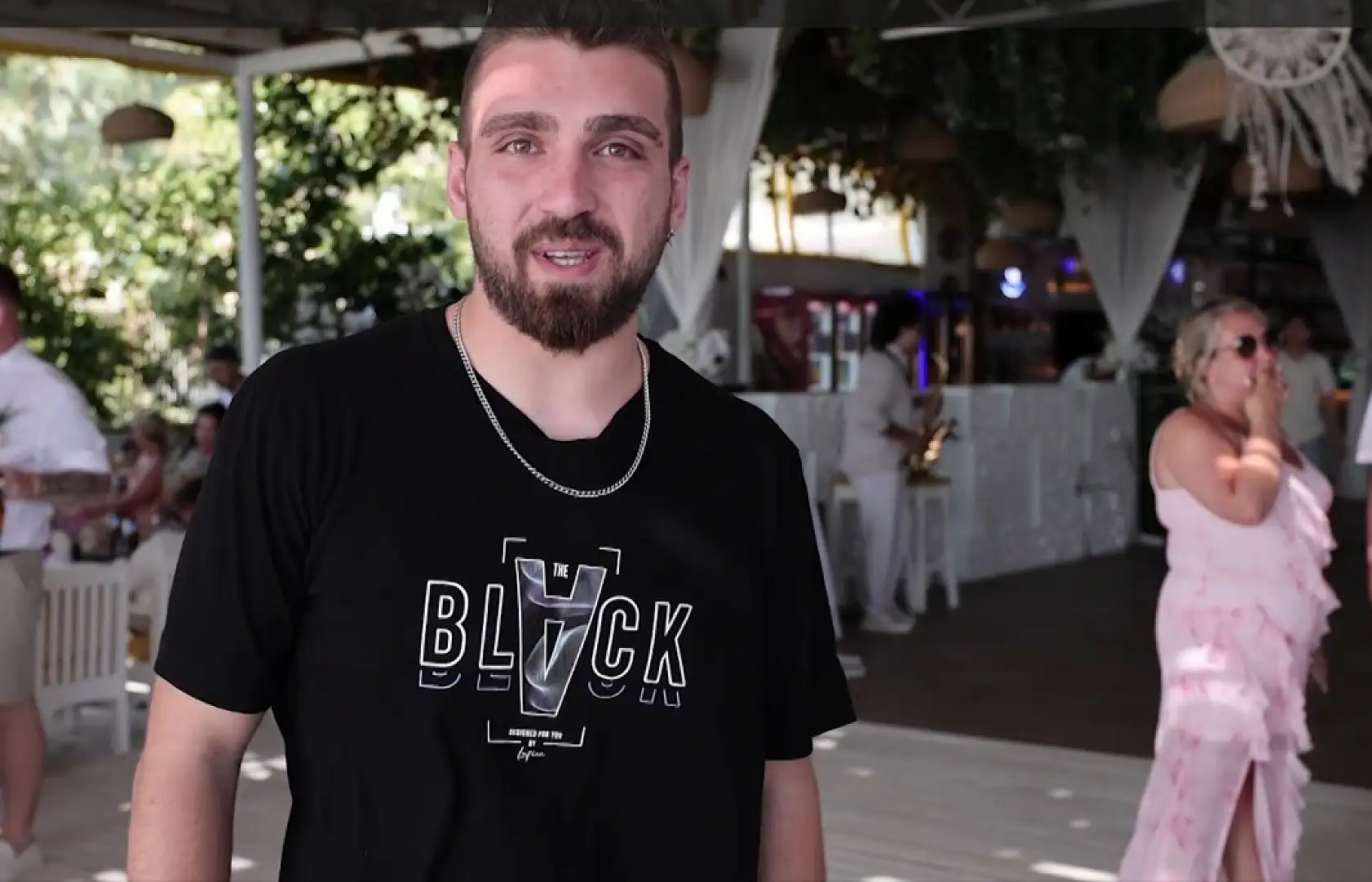 İngiliz çiftlerin gözdesi Marmaris: 'Tatil, düğün ve ömür boyu hatıralar bir arada'