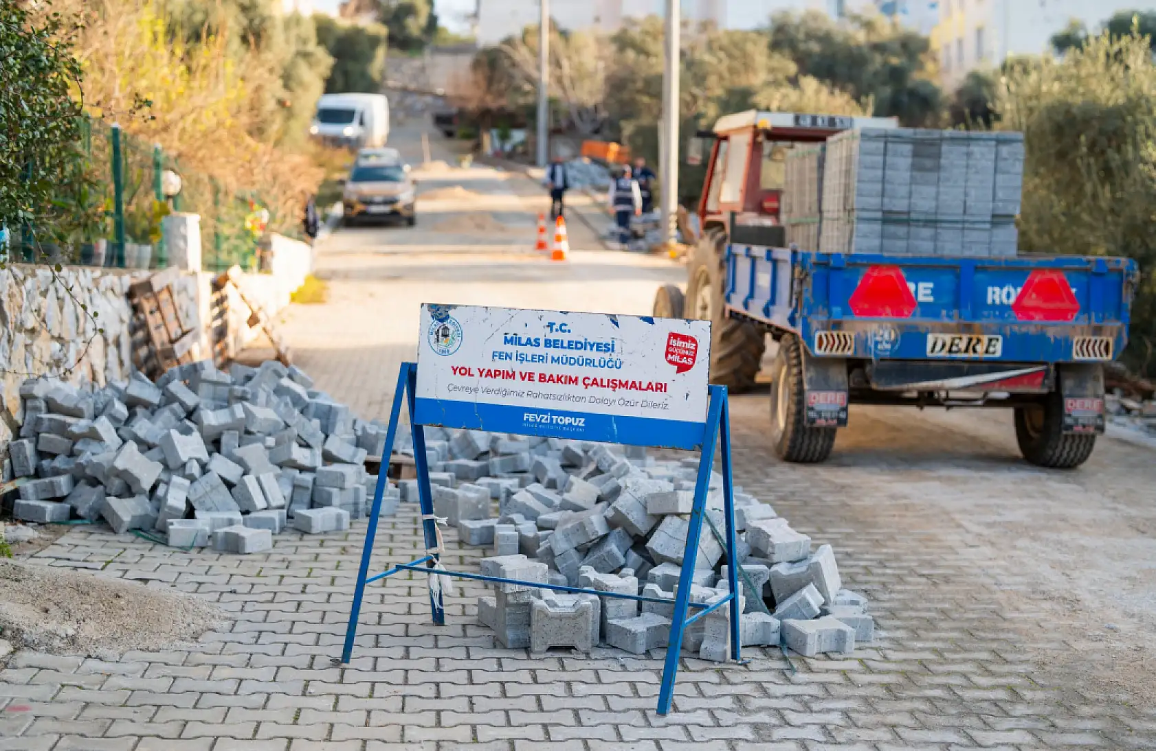 Milas'ta Çevre Düzenleme ve Yeşil Alan Çalışmaları Sürüyor