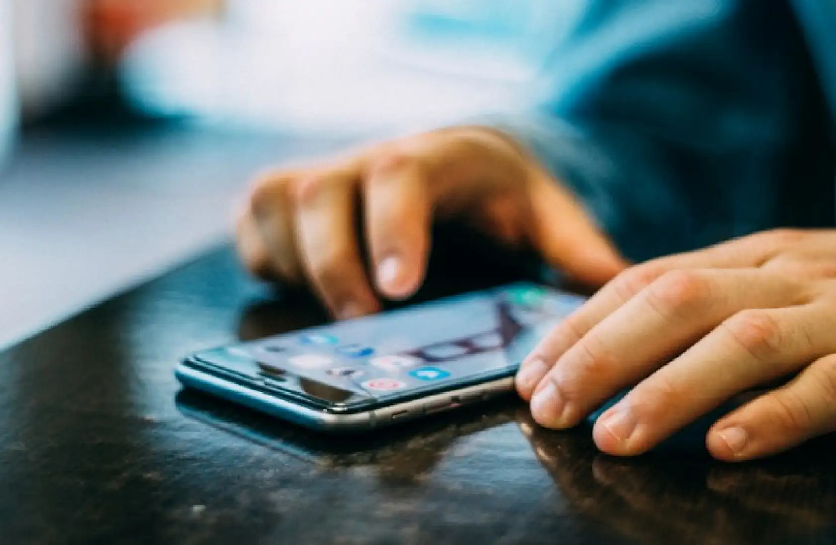 İnternet paketinizi gizlice bitiren bu etkenleri hemen kapatın