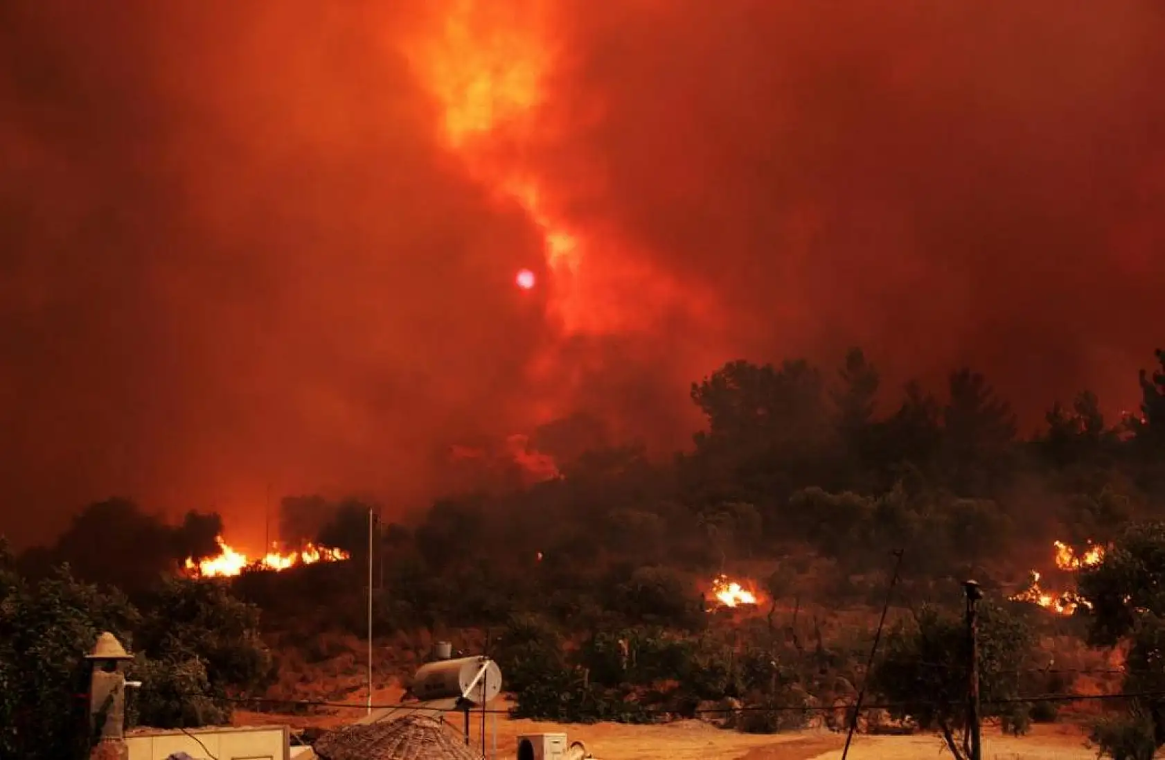 502 yangında 819 hektar alan yandı