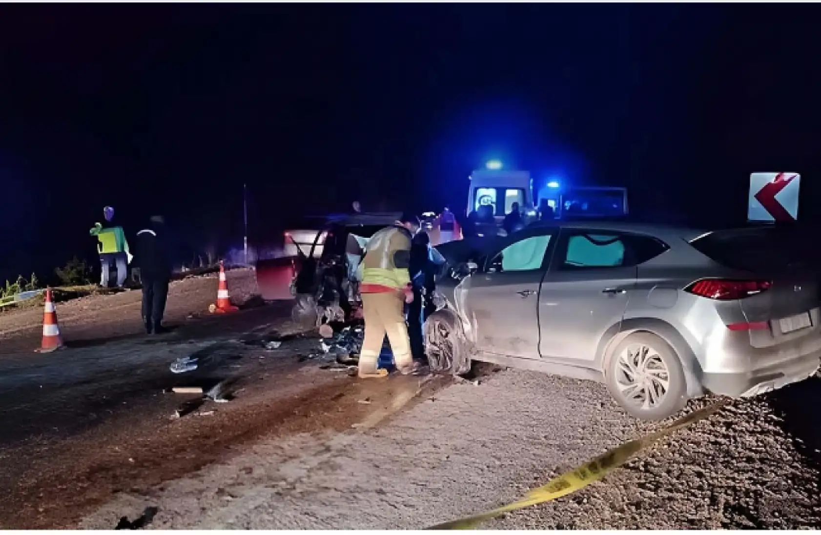 Feci Trafik Kazası: Aynı Aileden 3 Kişi Hayatını Kaybetti