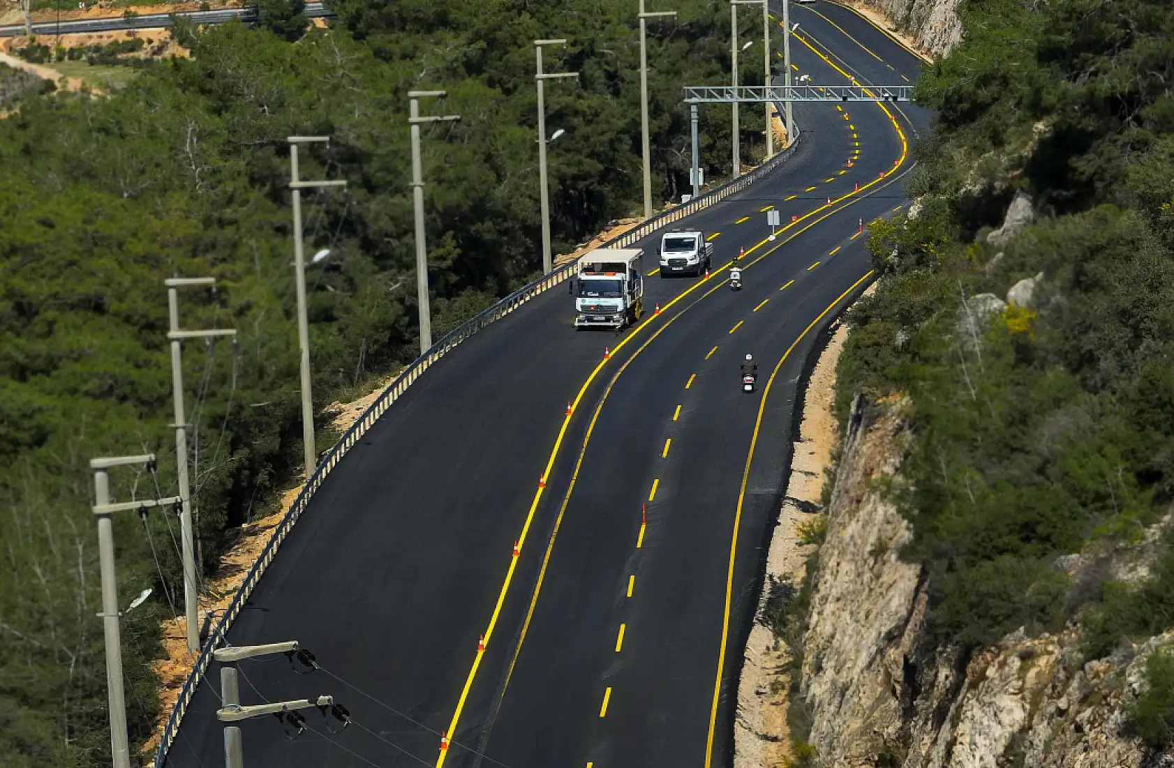 Taşyaka-Ölüdeniz Yol Projesinin İlk Etabı Tamamlandı