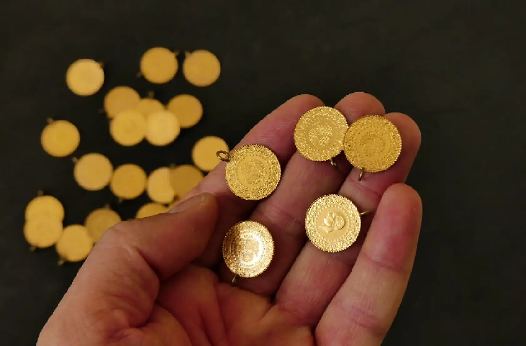 Altını olanlar panik oldu, 2024 yılının en sert düşüşü yaşandı