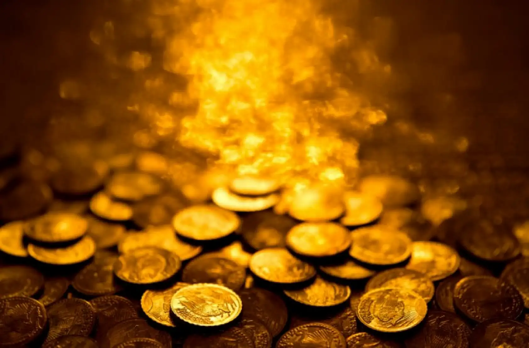 Altın ve para uzmanı İslam Memiş'ten uyarı: Altına yatırım yapanlar dikkat