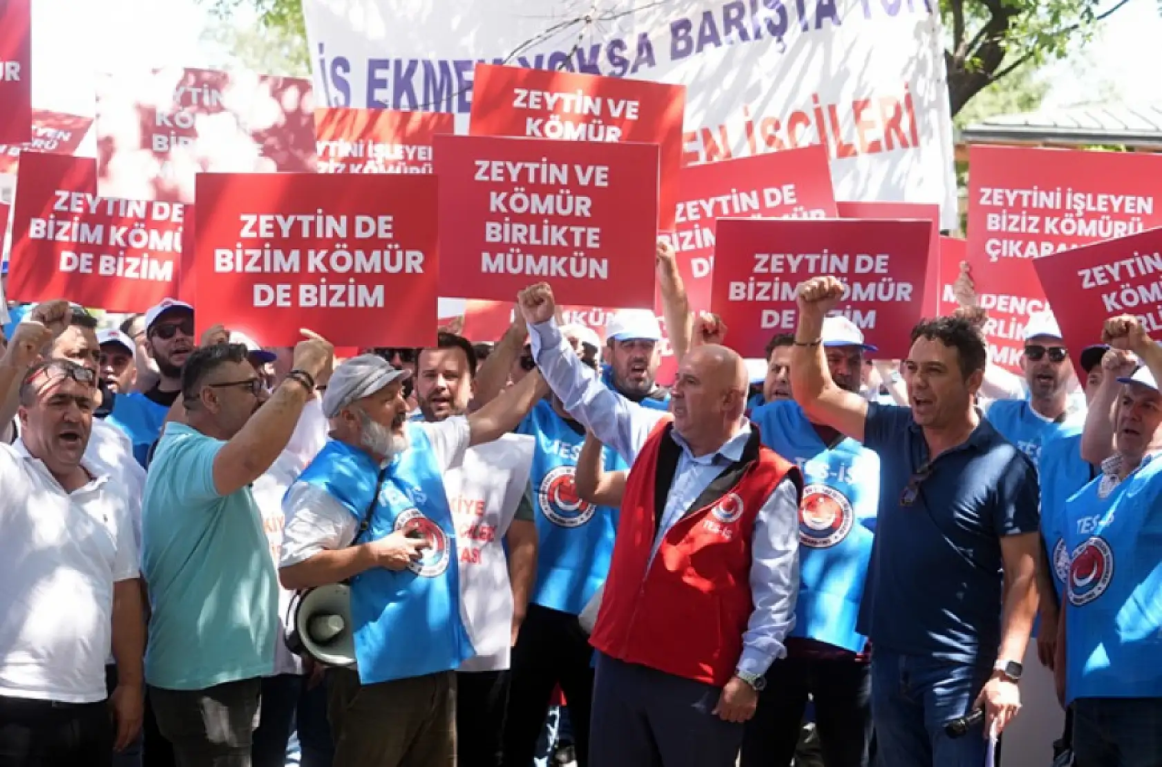 Muğlalı işçilerden TBMM önünde enerji ve maden düzenlemesine ilişkin açıklama