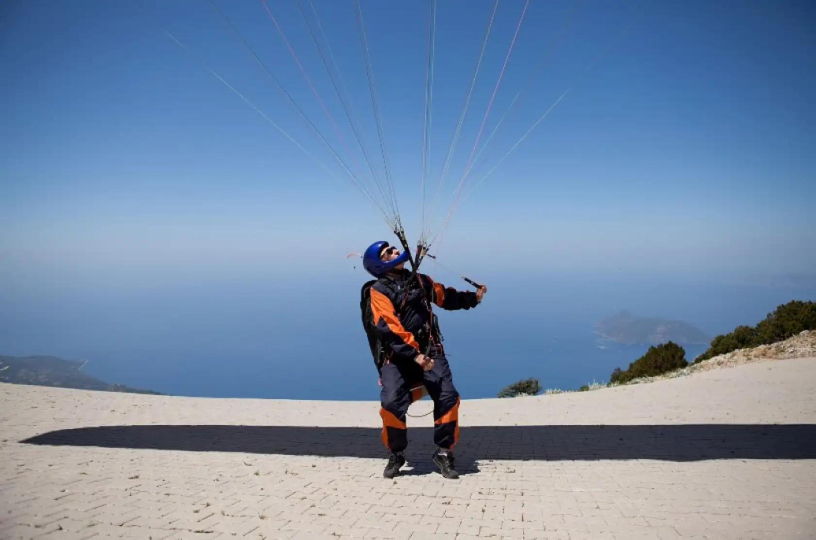 Fethiye'de Yamaç Paraşütü Deneyimi: Gökyüzünde Özgürlük Hissi