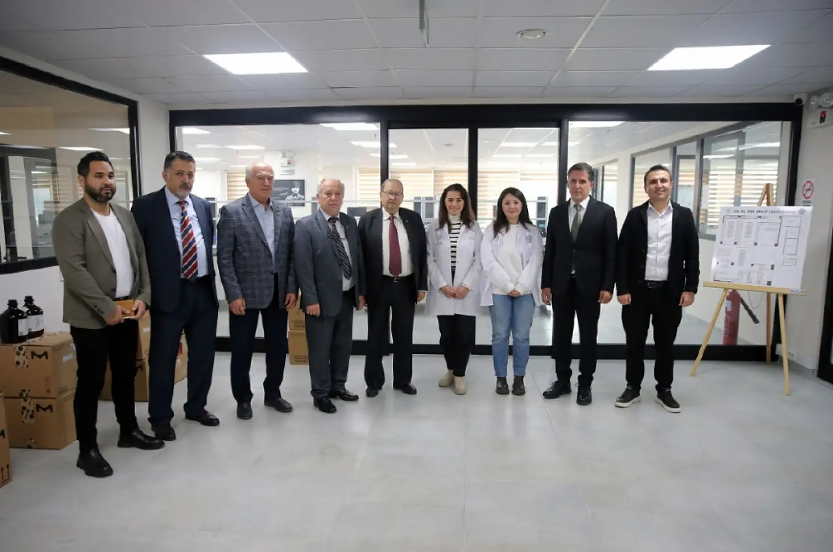 Muğla'daki '100. Yıl Gıda Analiz Laboratuvarı' akreditasyon belgesi aldı