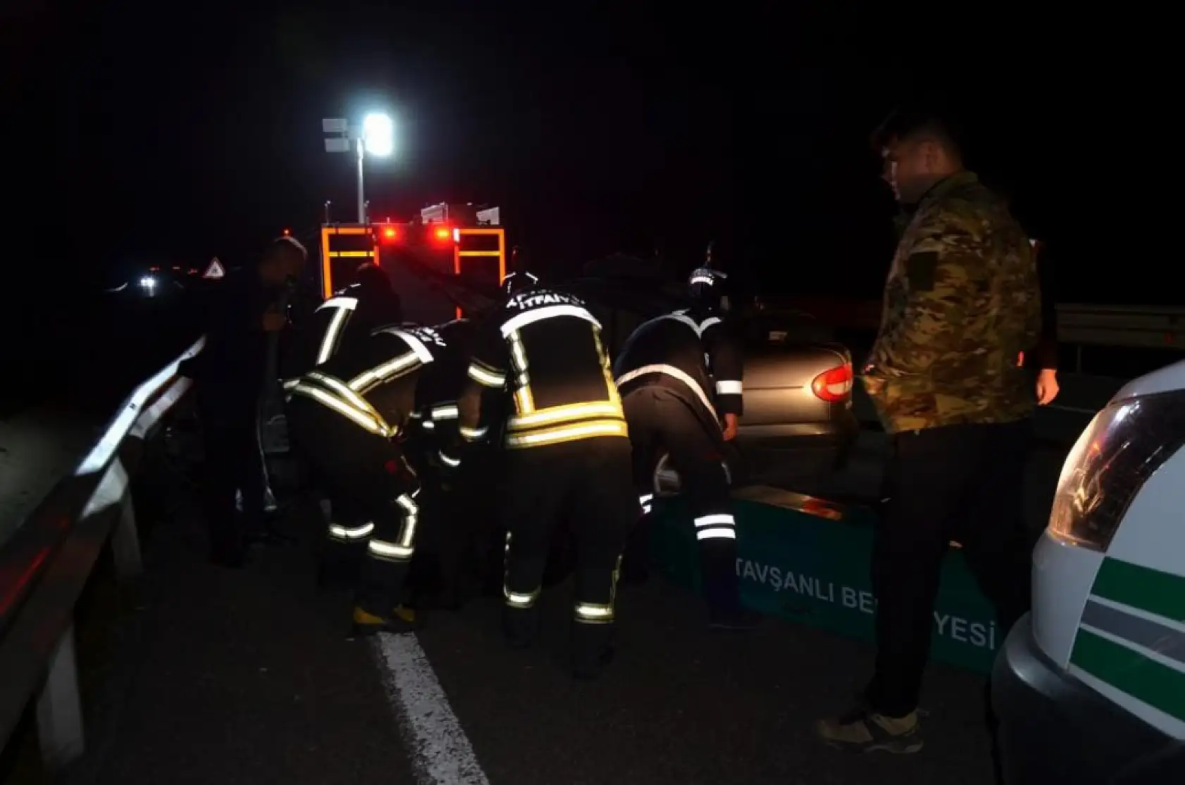 Otomobil Tıra Arkadan Çarptı: Sürücü Hayatını Kaybetti