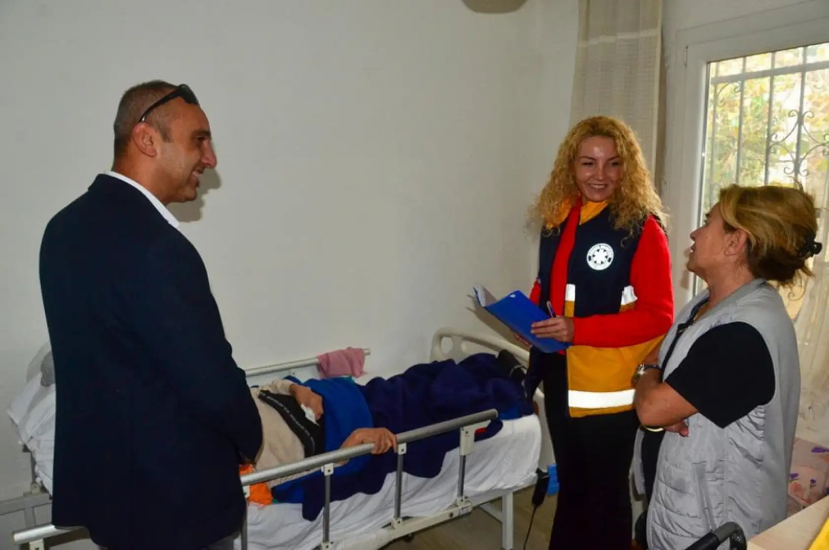 Bodrum Belediyesi hastalara moral oluyor