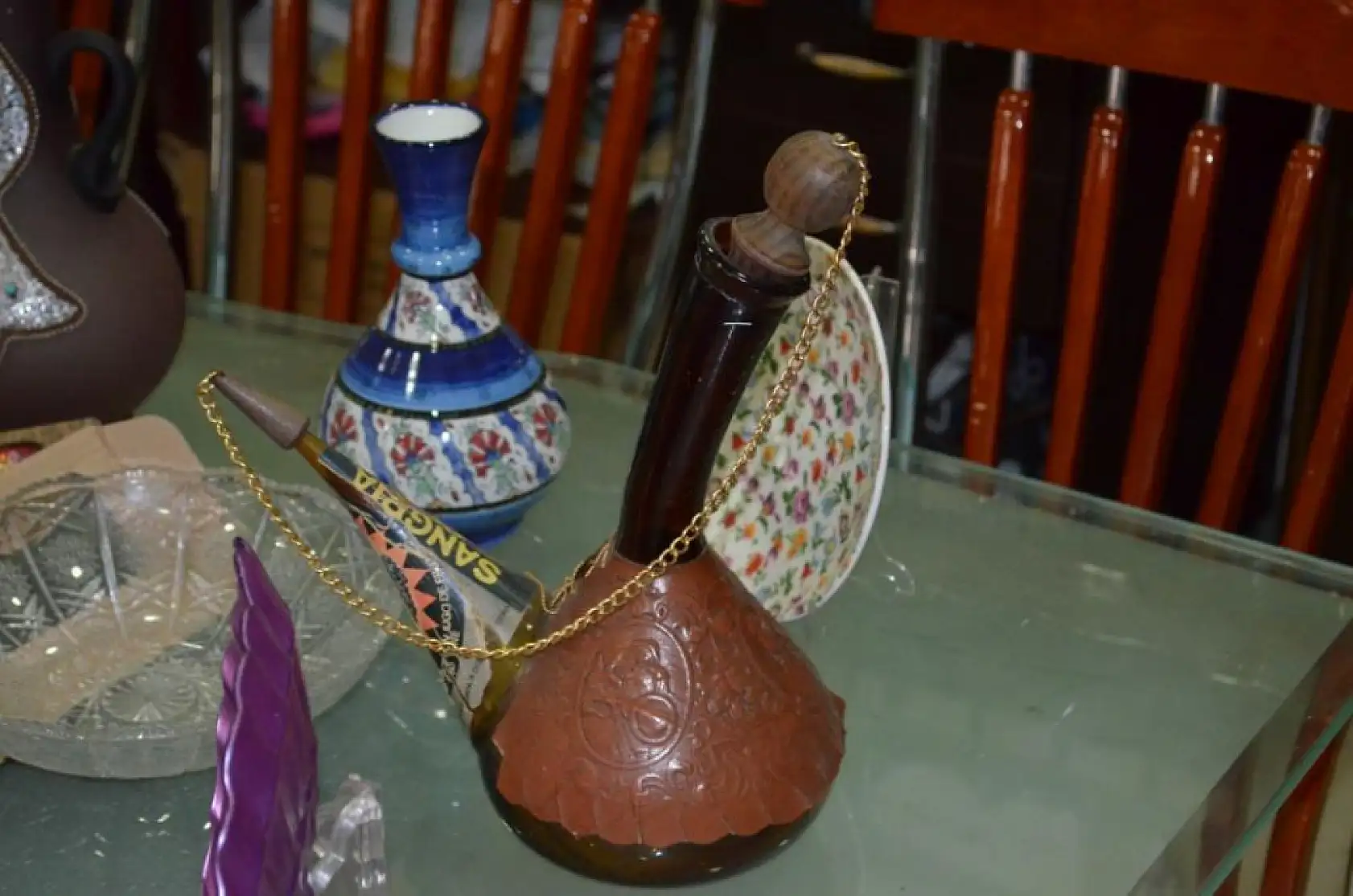 Emekli öğretmenin evinden tarih fışkırıyor: II. Mahmut'un masasından Çanakkale kılıcına