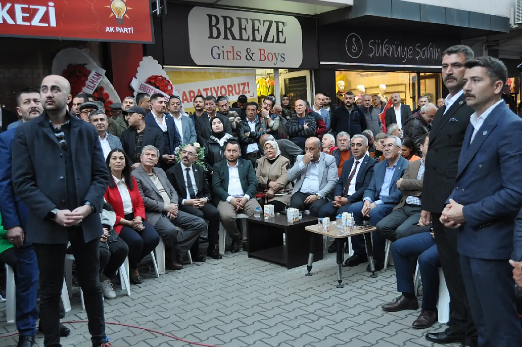 Ortaca Belediye Başkanı Alim Uzundemir'in seçim ofisi açıldı