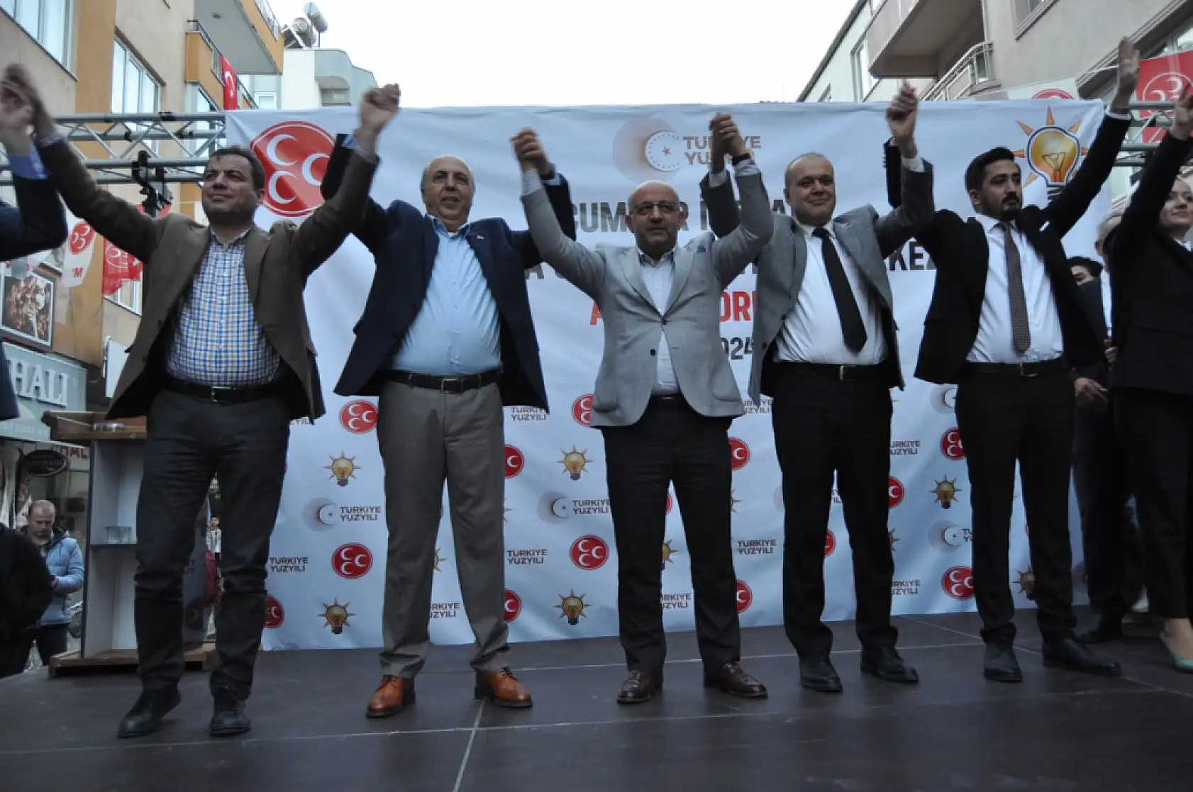 Ortaca Belediye Başkanı Alim Uzundemir'in seçim ofisi açıldı