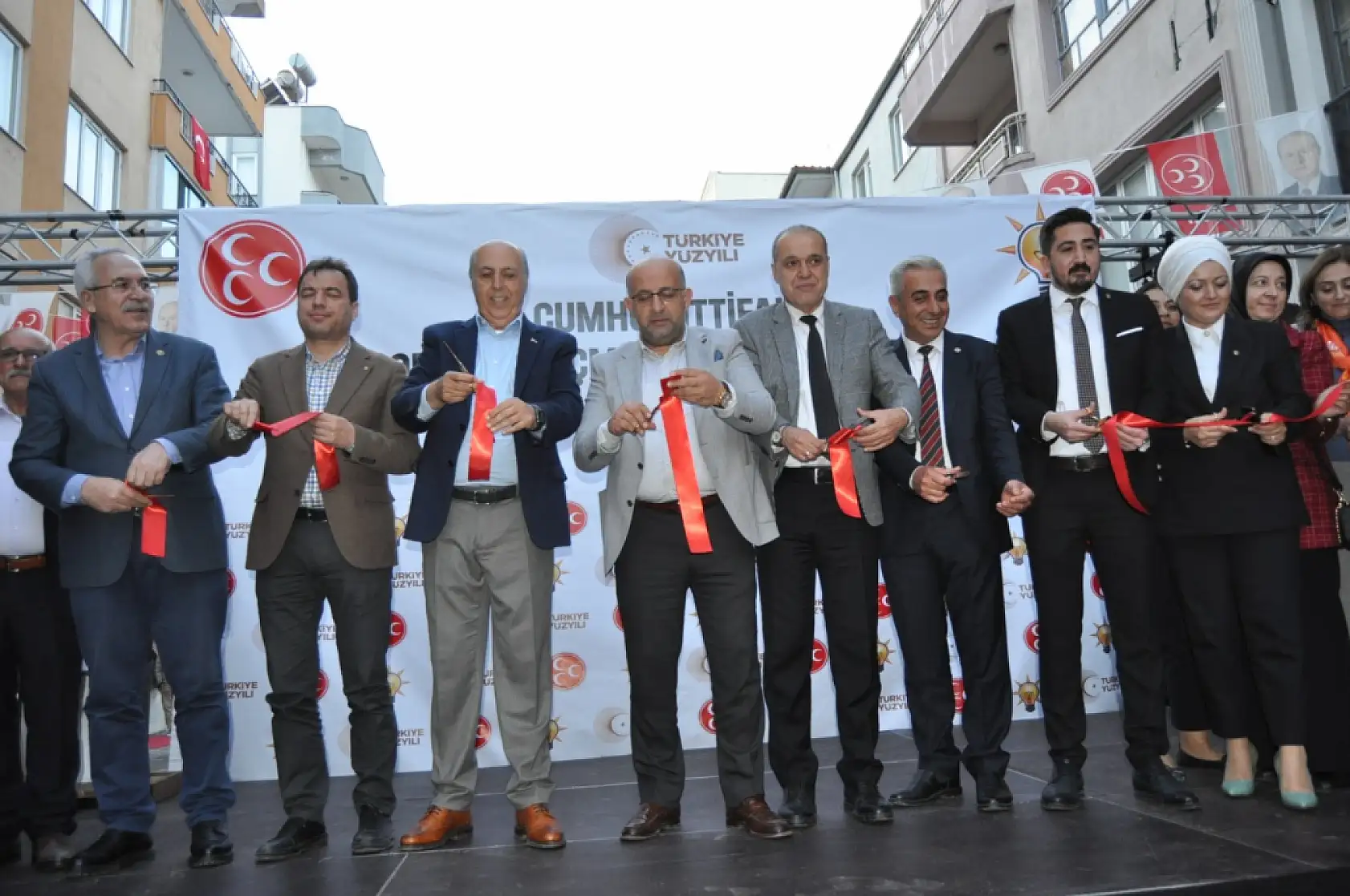 Ortaca Belediye Başkanı Alim Uzundemir'in seçim ofisi açıldı