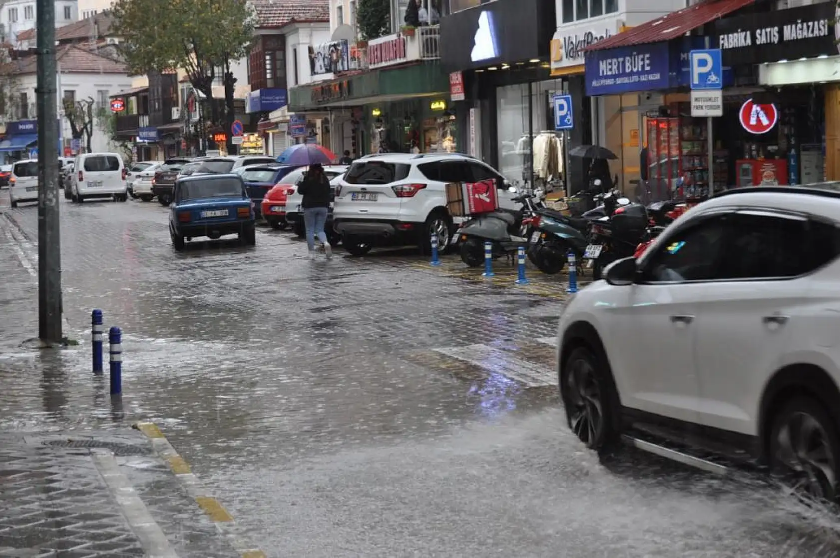 Meteoroloji uyardı, Fethiye'de şiddetli yağış