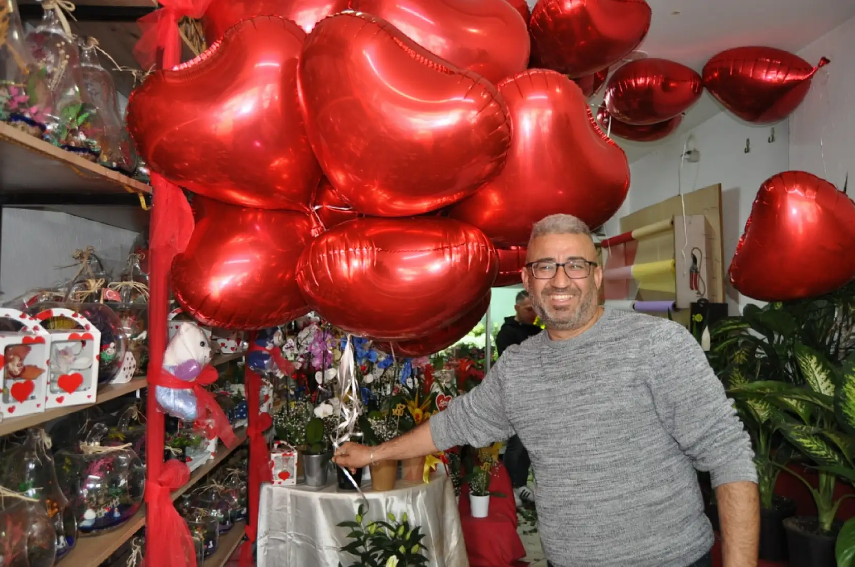 Fethiye'de Aşk Başka! Sevgililer Günü Fethiye'de Nasıl ve Ne Kadara Geçer?