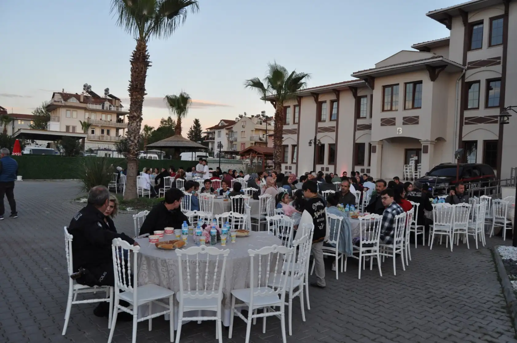 İlçe Emniyet Müdürlüğü'nde iftar programı