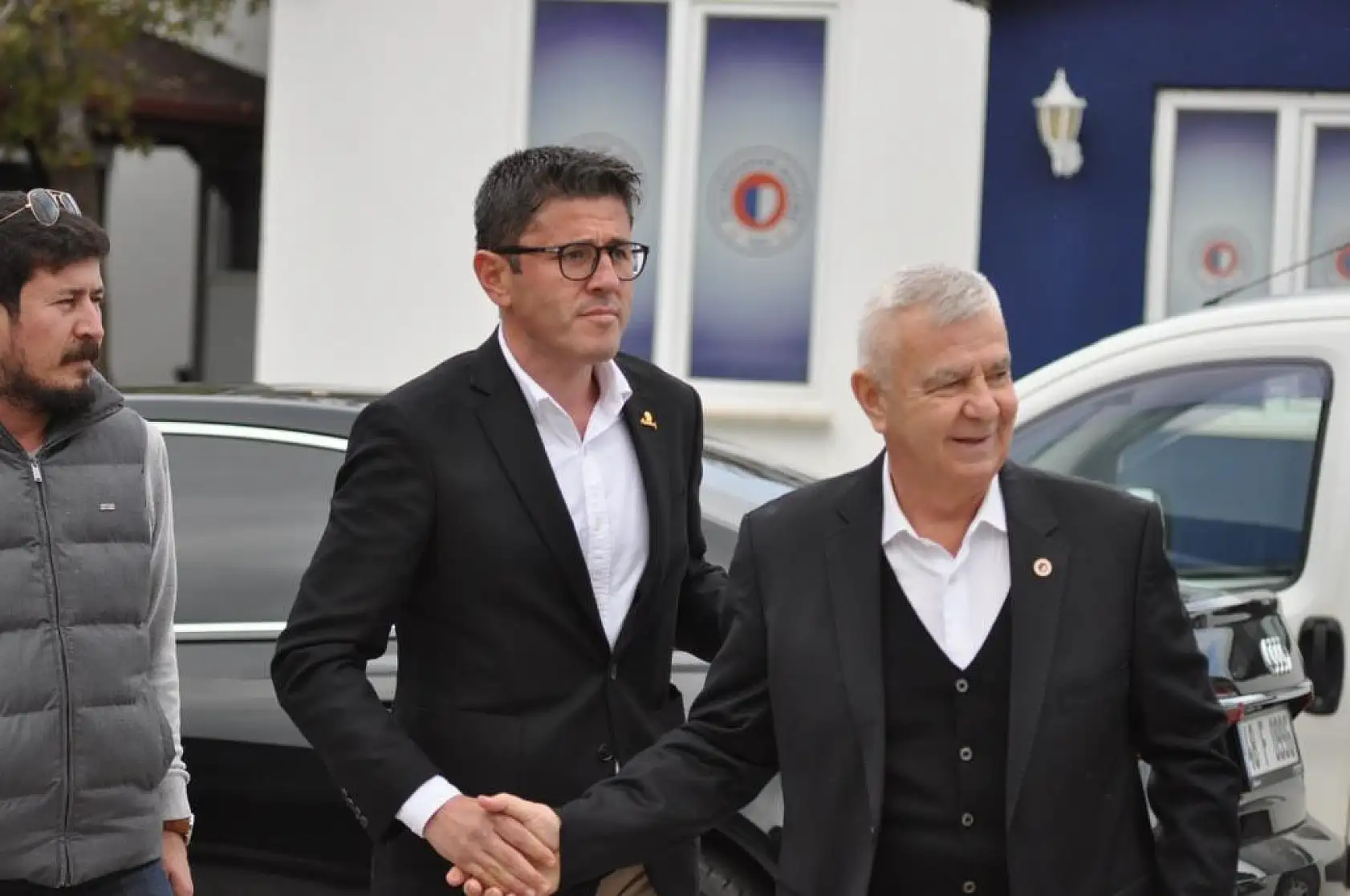 Aday Adayı Kökten'den Geçmiş Olsun Ziyareti