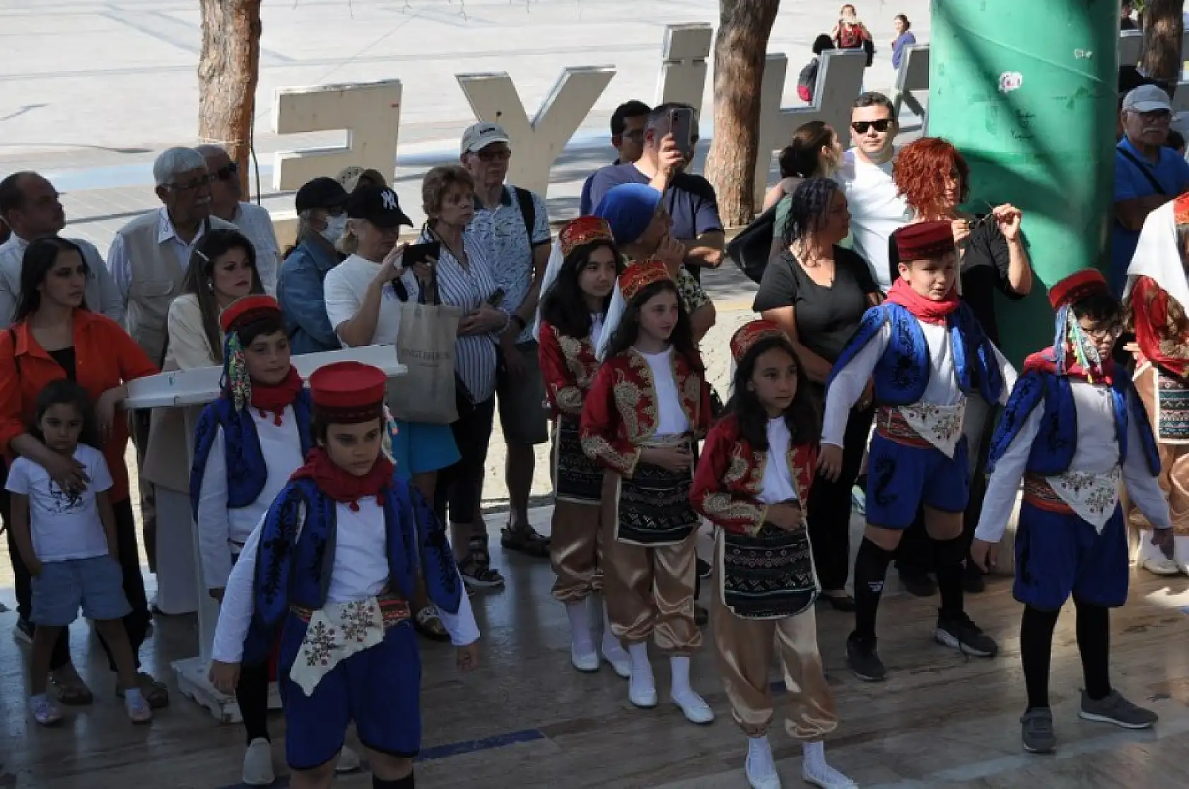 Fethiye'de Dünya Dans Günü etkinliğine yoğun ilgi