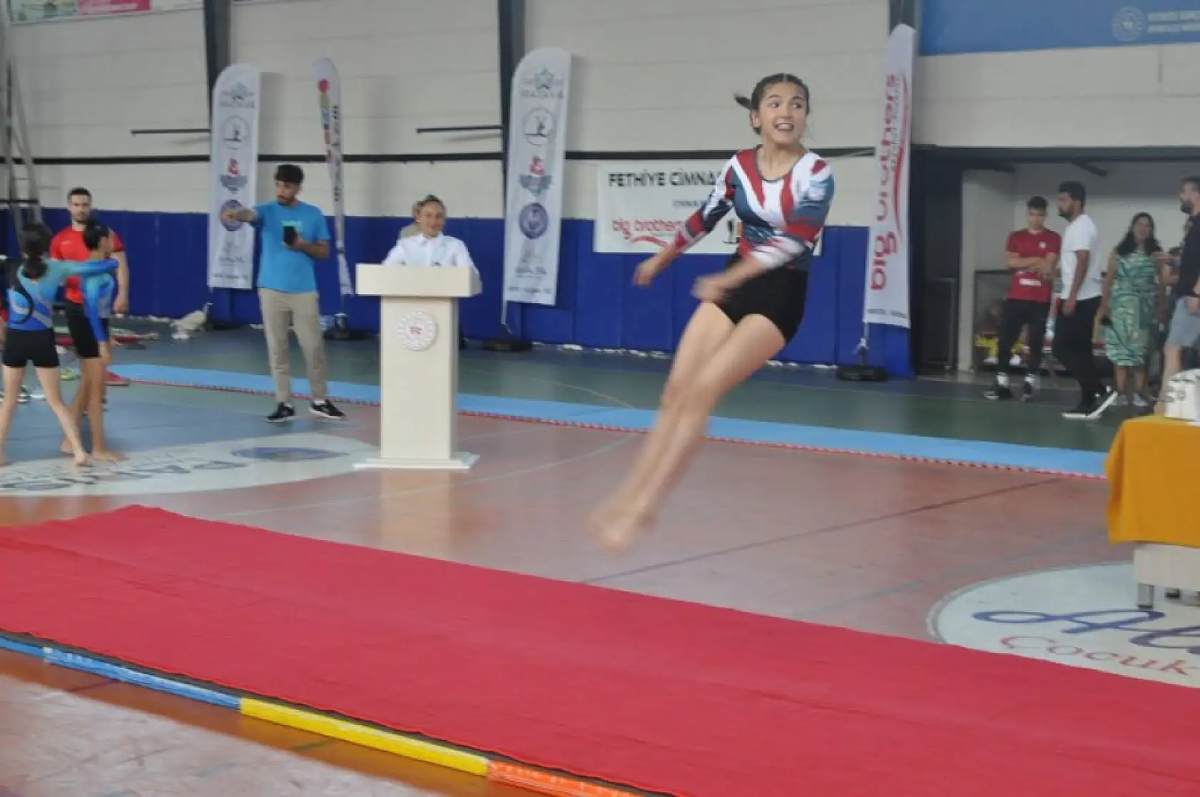 Fethiye Cimnastik Şenliği başladı