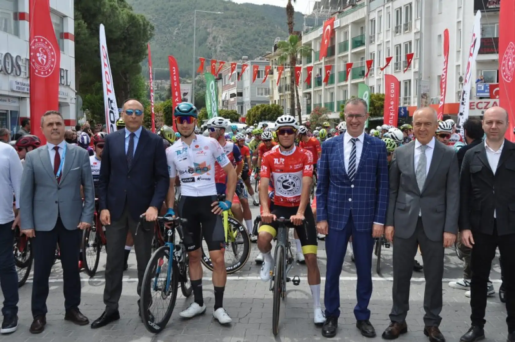 59. Cumhurbaşkanlığı Türkiye Bisiklet Turu'nun Fethiye Marmaris etabı başladı