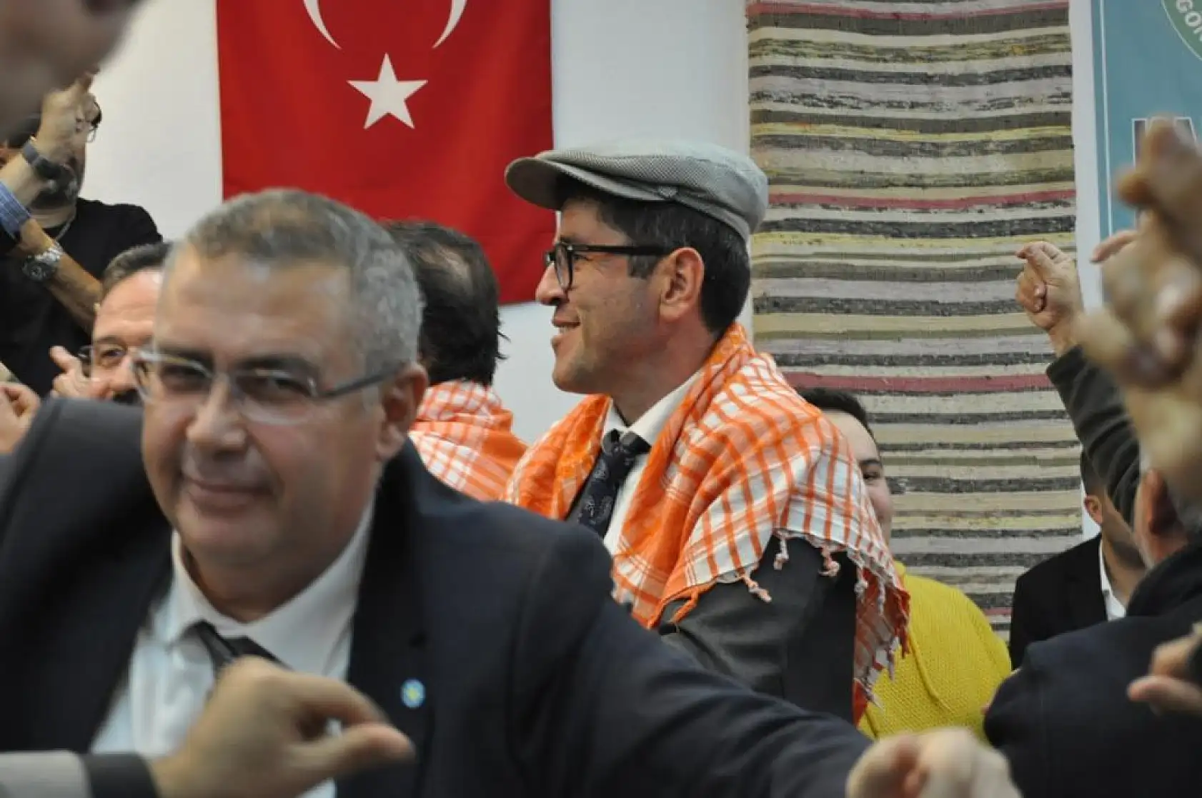 Aday Adayı Kökten'den gövde gösterisi