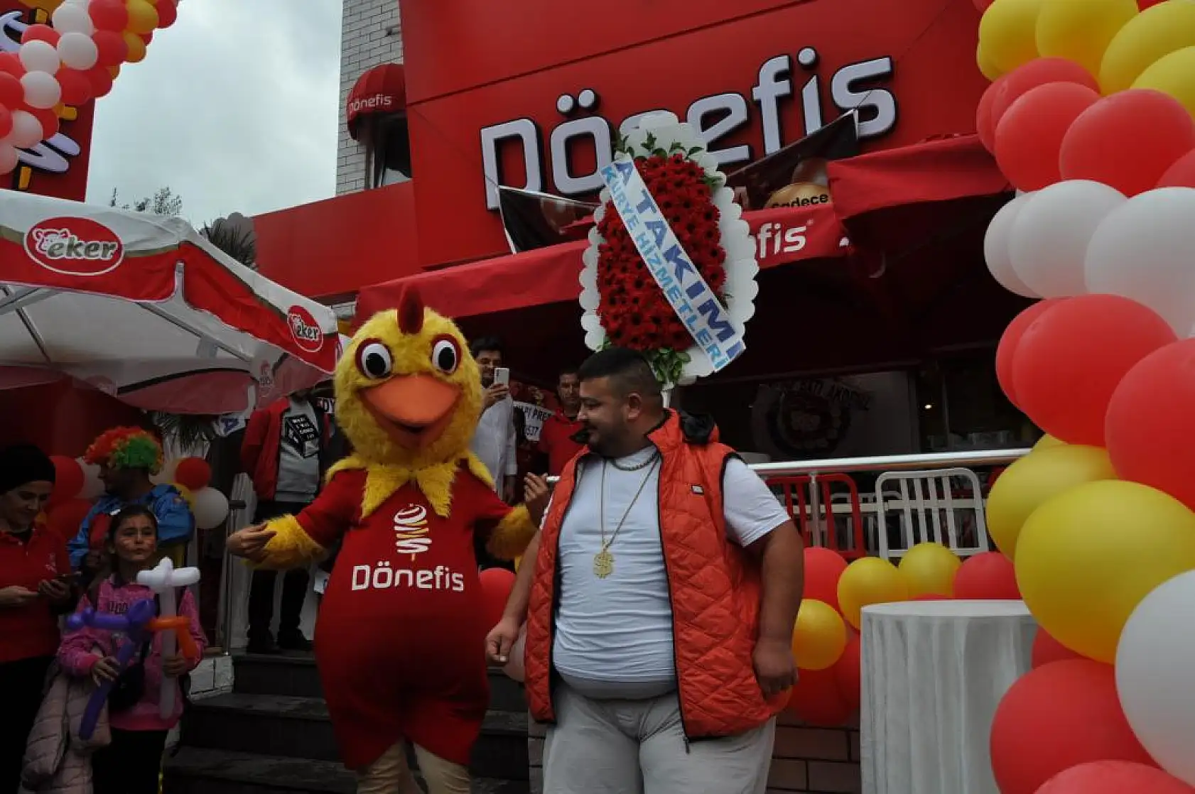 Dönefis'in 2. şubesi açıldı