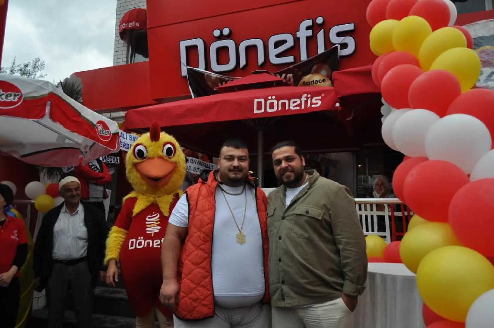 Dönefis'in 2. şubesi açıldı