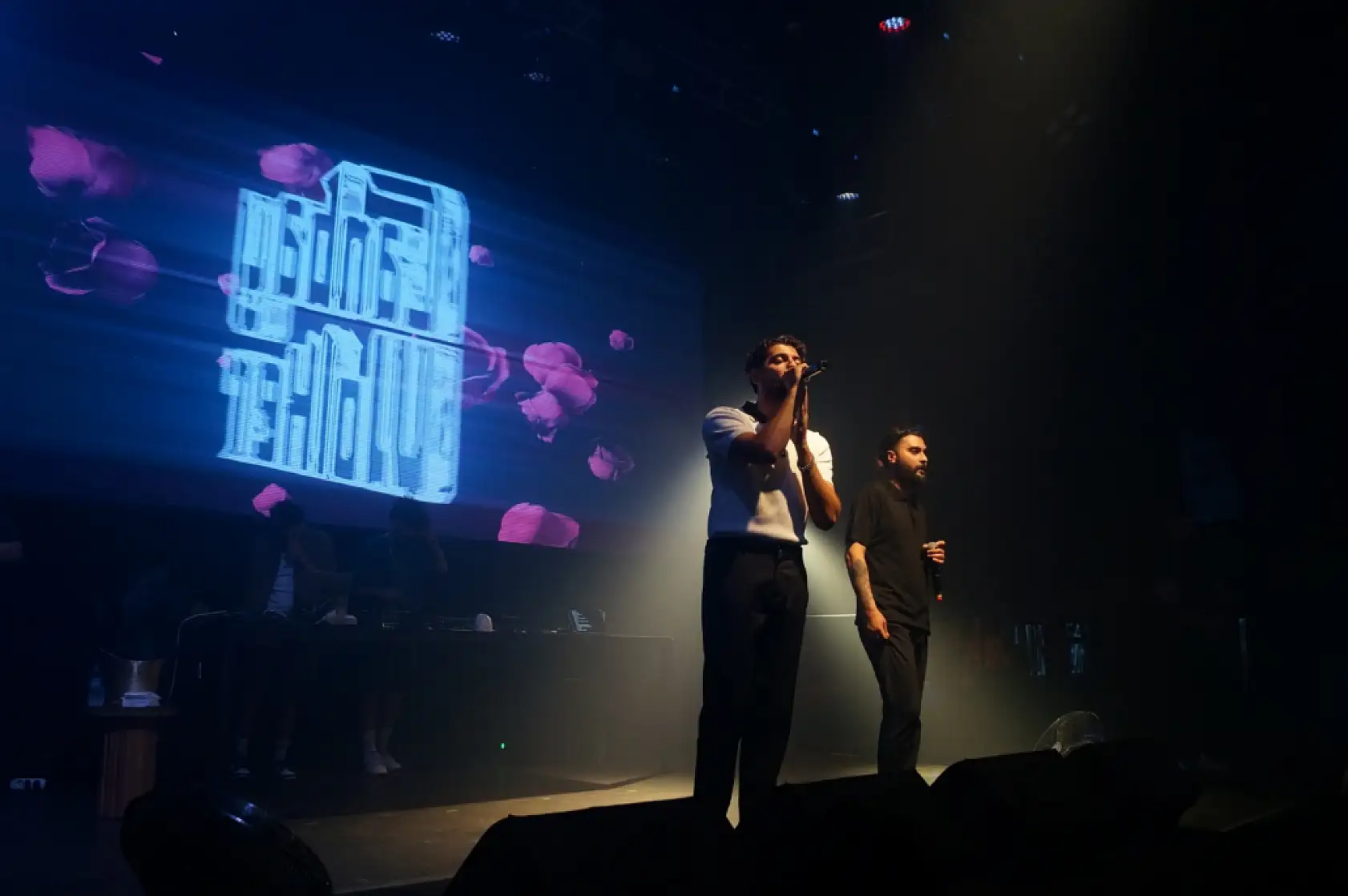 Canbay, Wolker, 'Fethiye ikinci evimiz, sanatçı olarak sahne almak gurur verici'