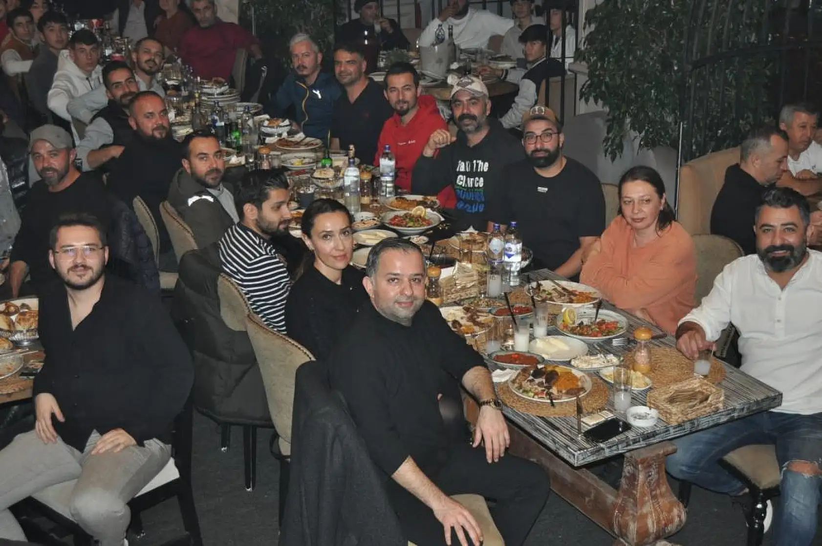 BarBunn Bistro Personeli Sezon Stresini Attı