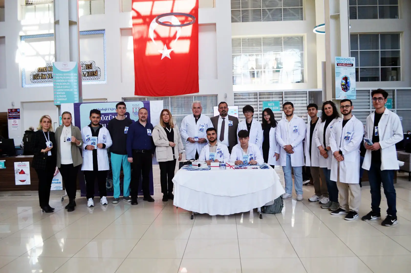 Tıp Fakültesi öğrencilerinden Algoloji-Ağrı Bilimi tanıtımı