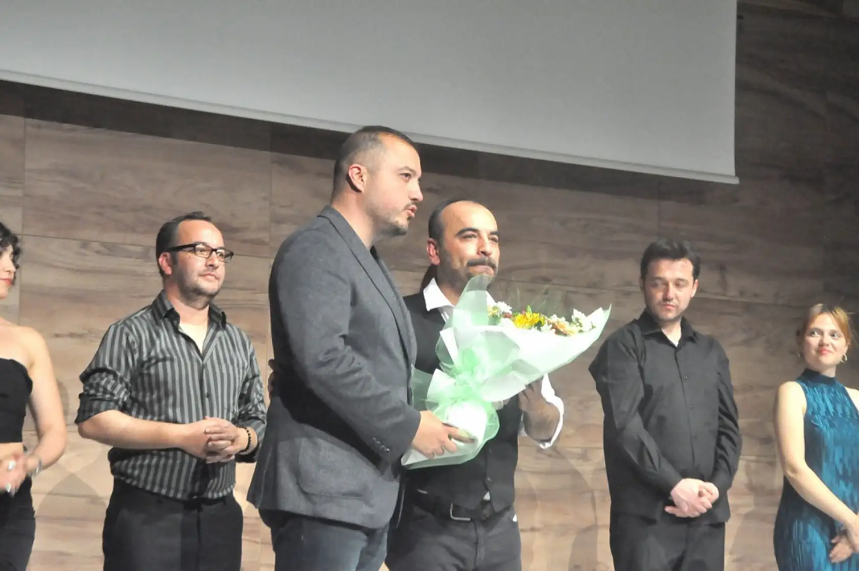 Gazeteci Cüneyt Erdan anısına tiyatro gösterisi düzenlendi