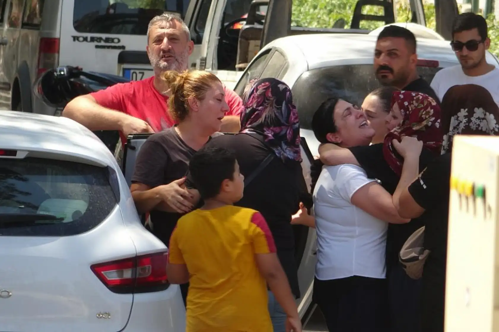 Fenomen Deniz Servan Narin'in annesinin gözyaşları sel oldu: 'Annem, ben geldim'