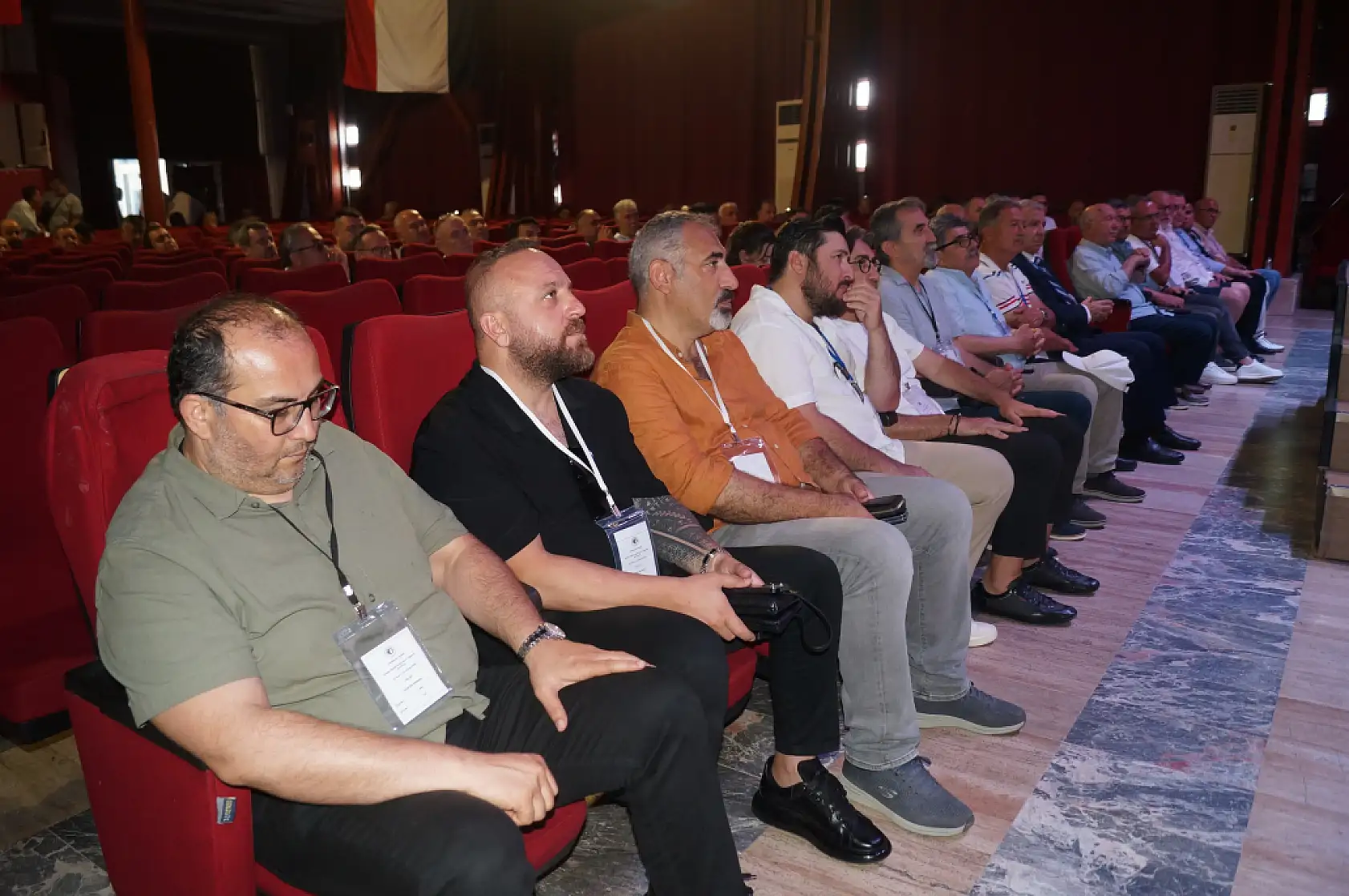 Fethiyespor'da Olağan Genel Kurul Gerçekleştirildi, Başkan Esat Bakırcı Güven Tazeledi