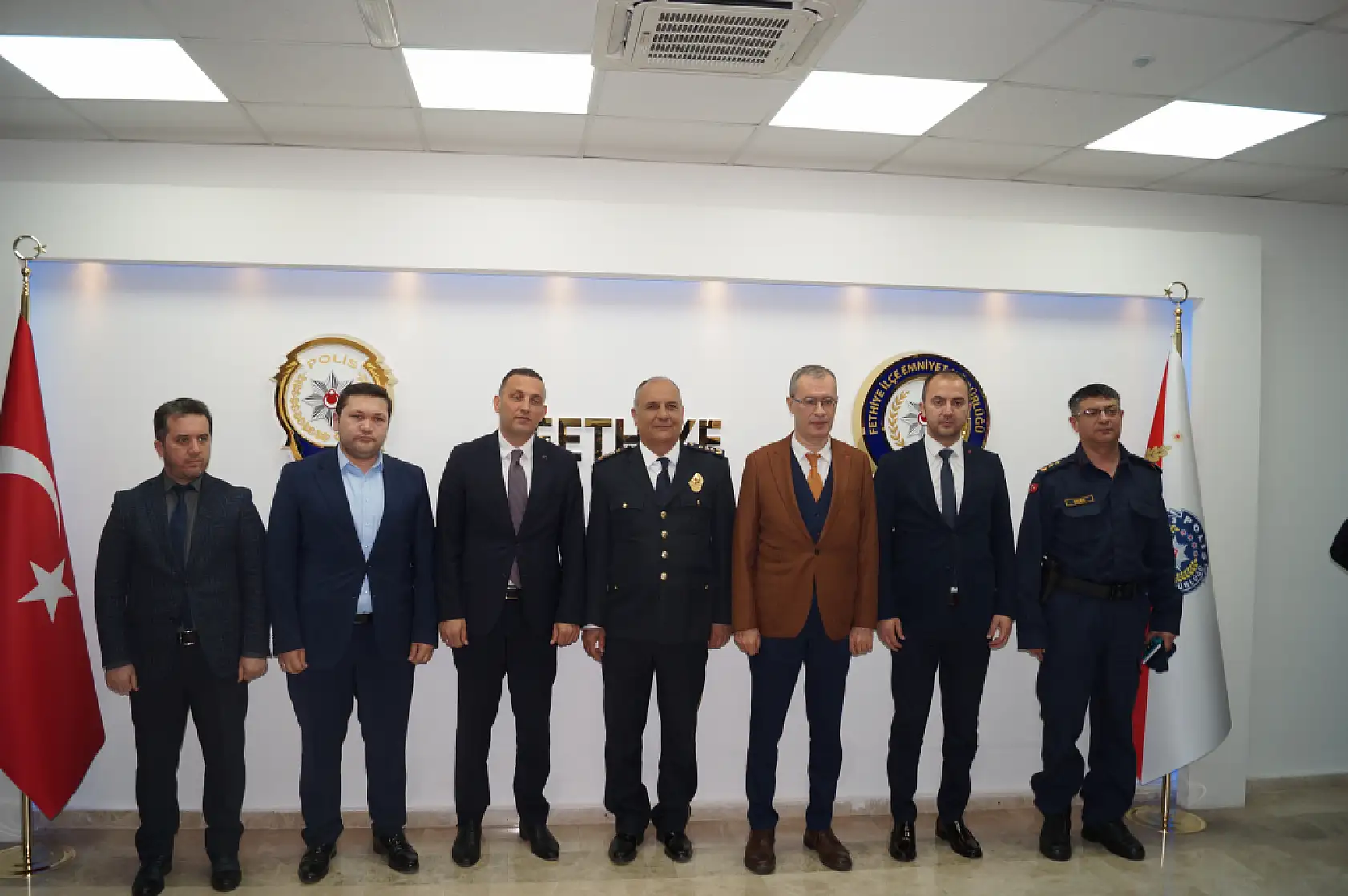 Fethiye İlçe Emniyet Müdürlüğü'nde kokteyl düzenlendi