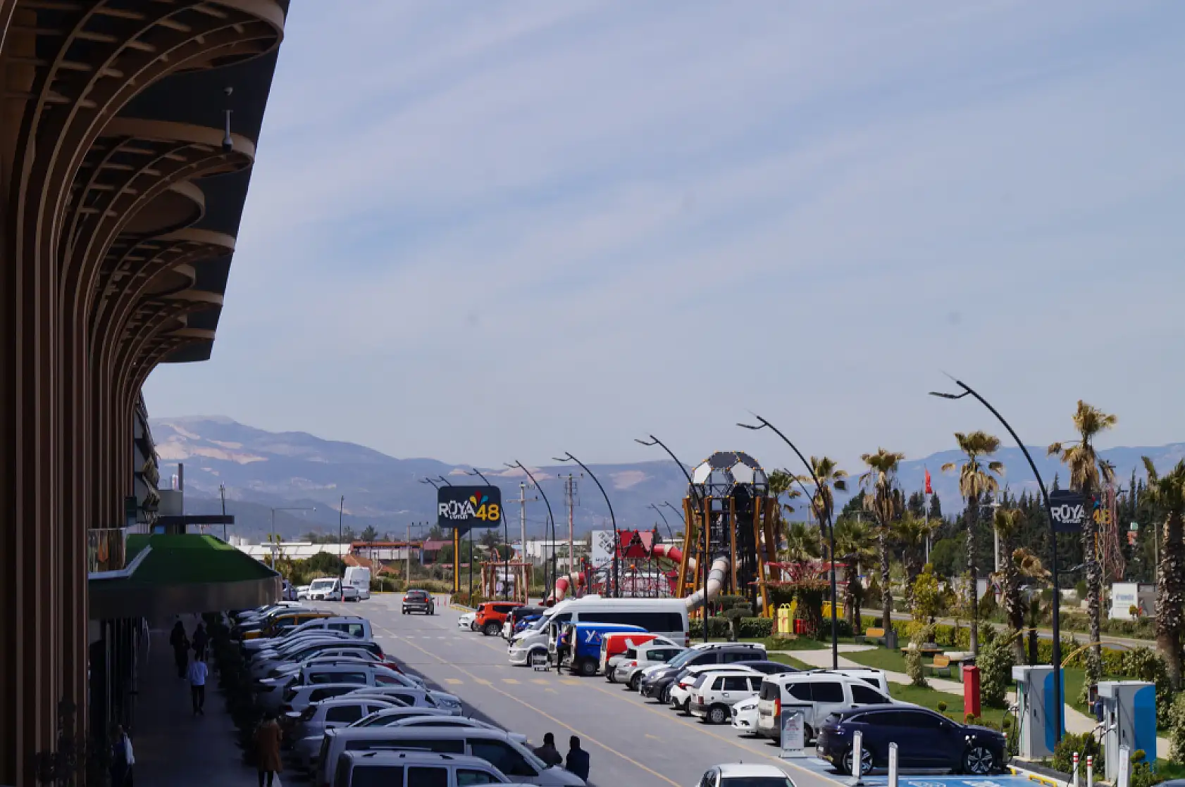 Muğla'nın Yeni Alışveriş Merkezi Rüya 48 Outlet Kaliteli Hizmetiyle Öne Çıkıyor