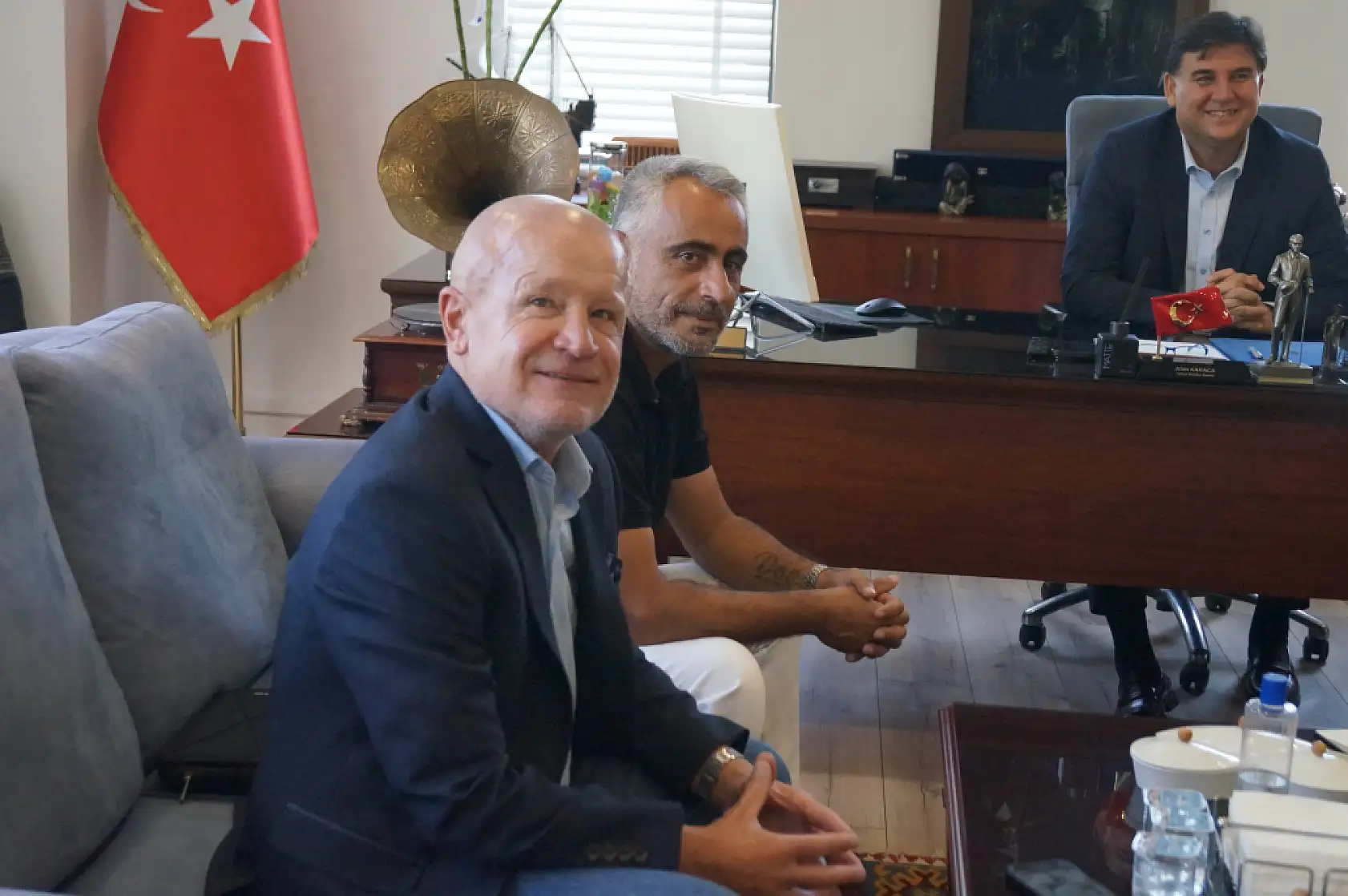 Kingfisher, Türkiye'de İlk Kez Fethiye'yi Tanıtıyor