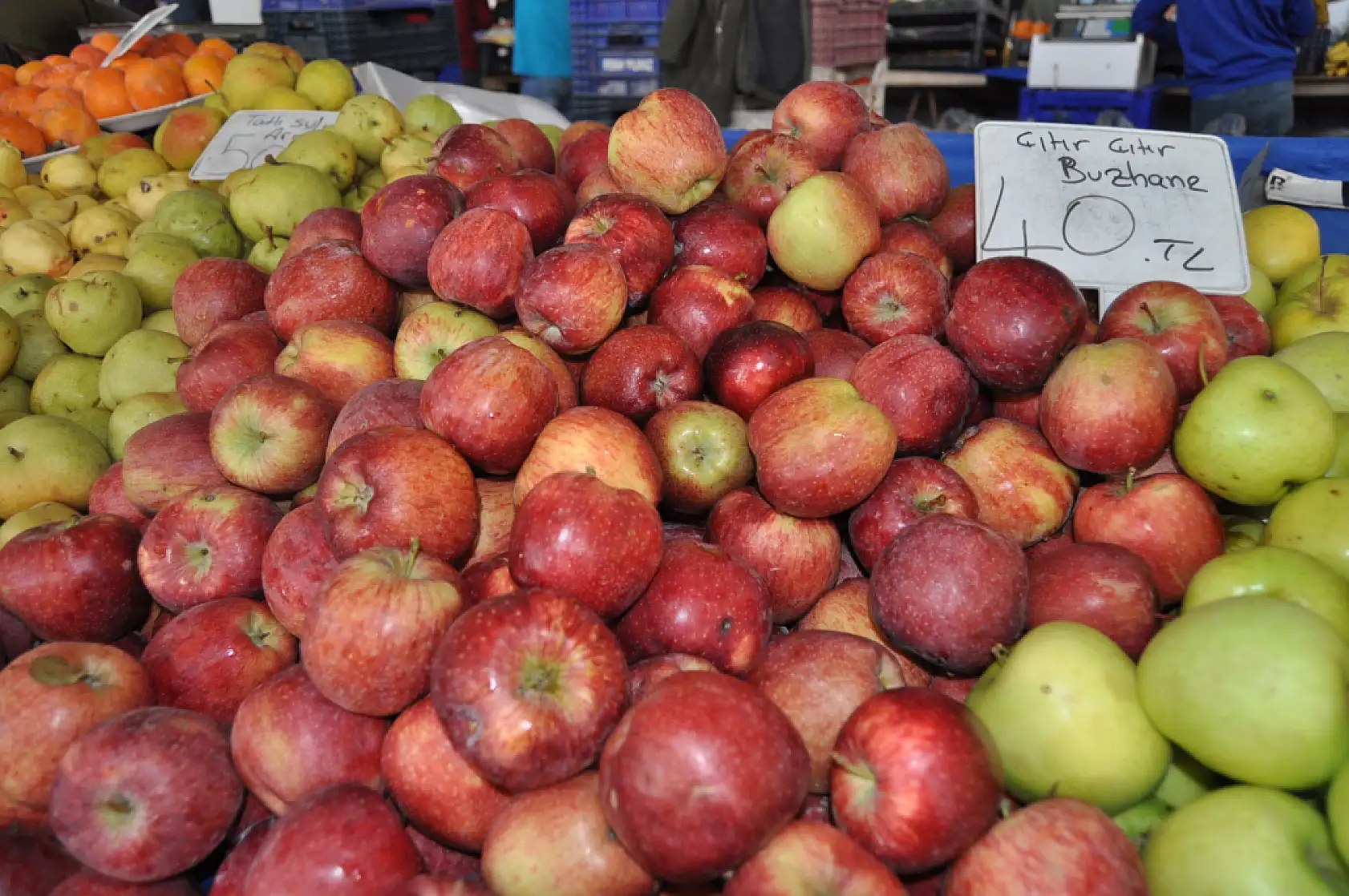 Fethiye'de pazar fiyatları cüzdanları zorluyor