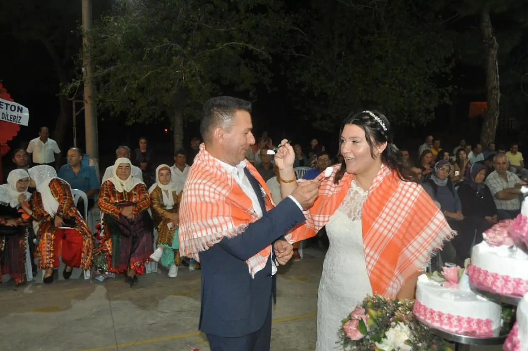 Ulaş ve Gizem Dünya Evine Girdi