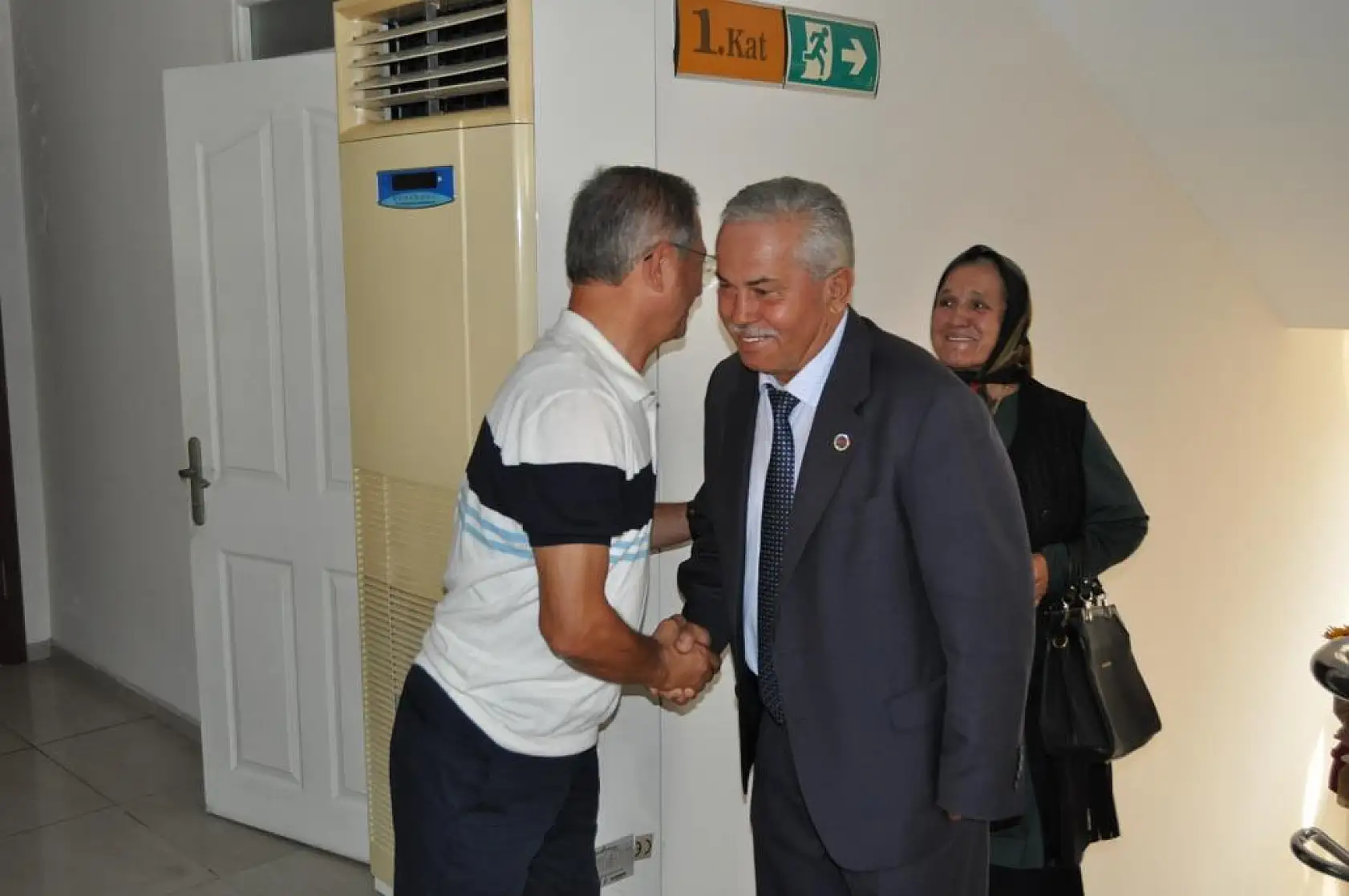 Aday Adayı Çaylı, ziyaretlerini sürdürüyor 