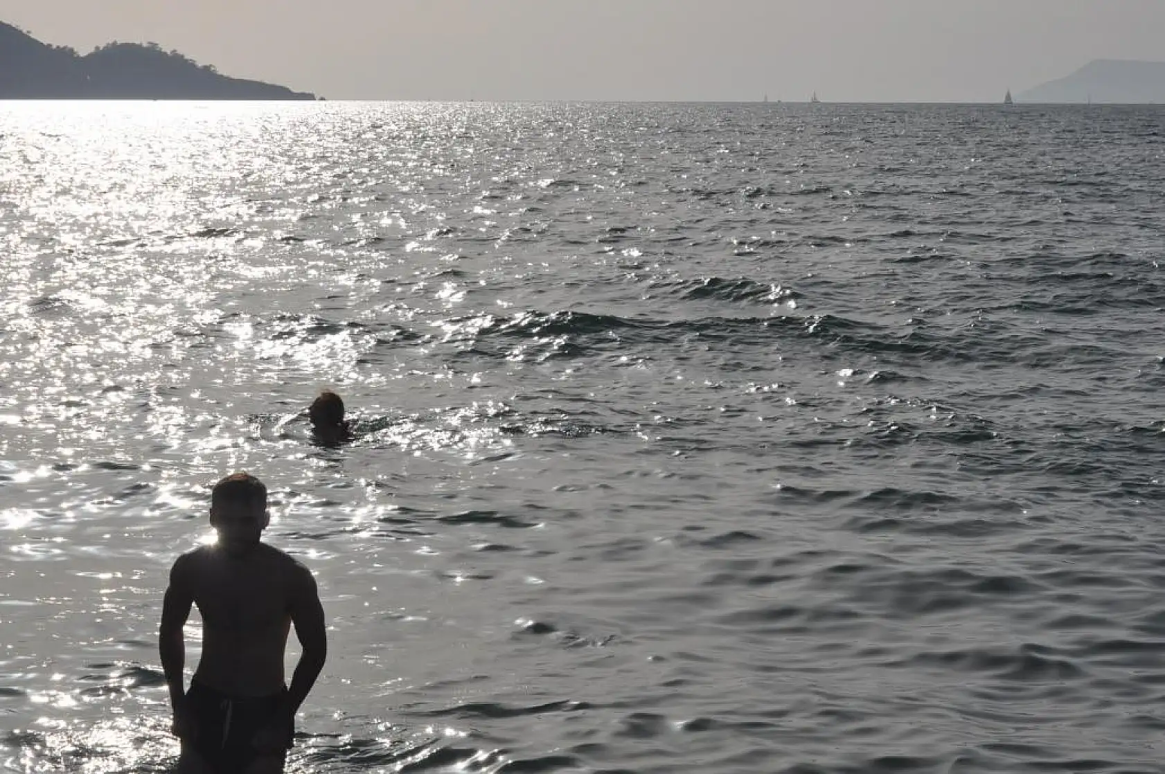 Fethiye'de Ekim Ayında da Denize Girdiler