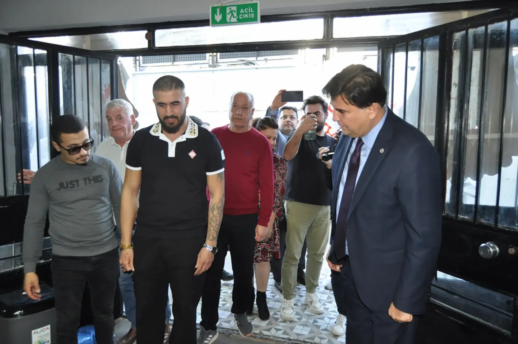 Fethiye Olimpik Boks Okulu Büyük Bir Coşkuyla Açıldı