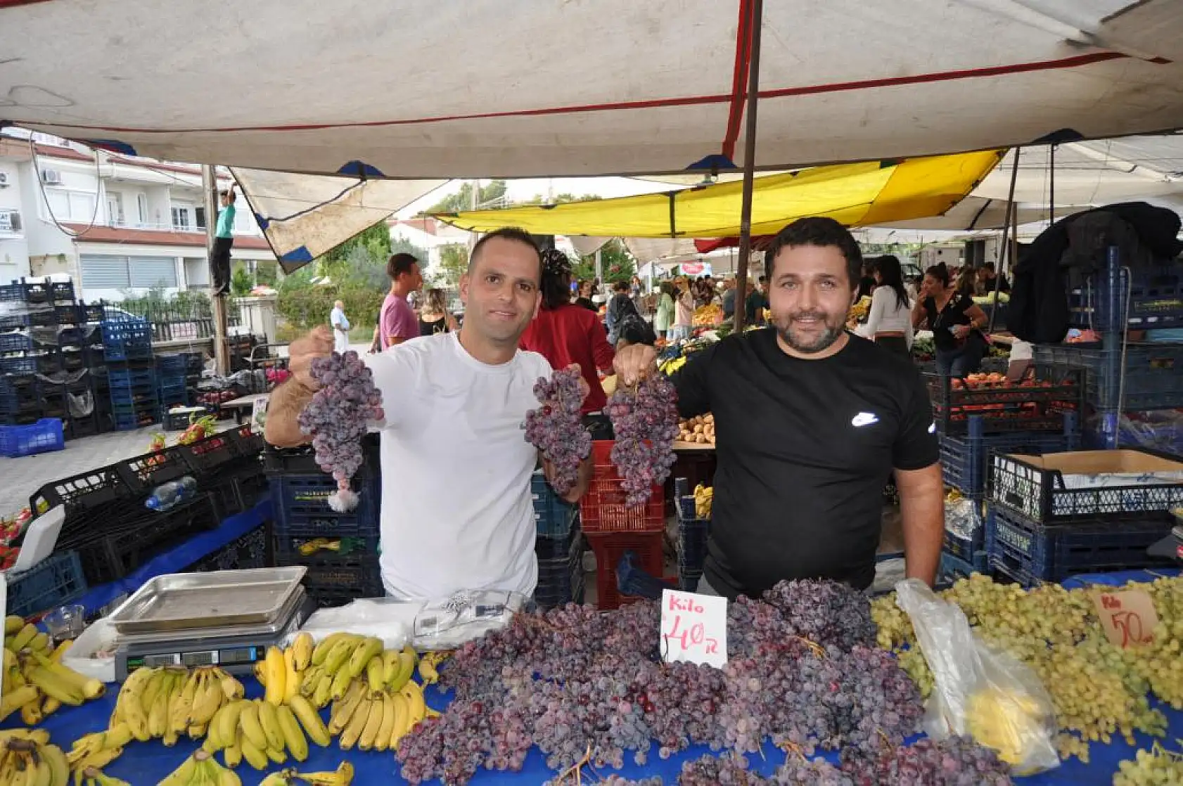 Red Globe Üzümleri Fethiye'de İlgi Görüyor