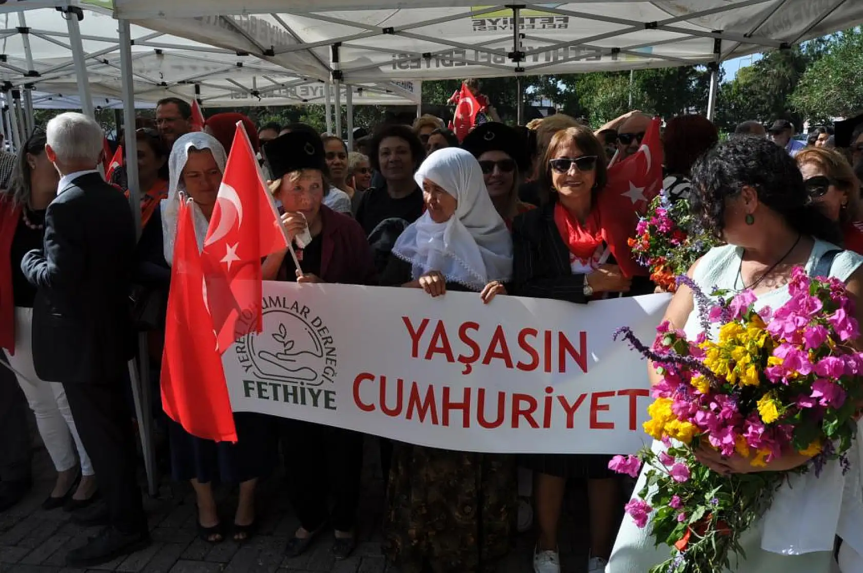 Cumhuriyetin 100.Yılını Coşkuyla Kutladılar