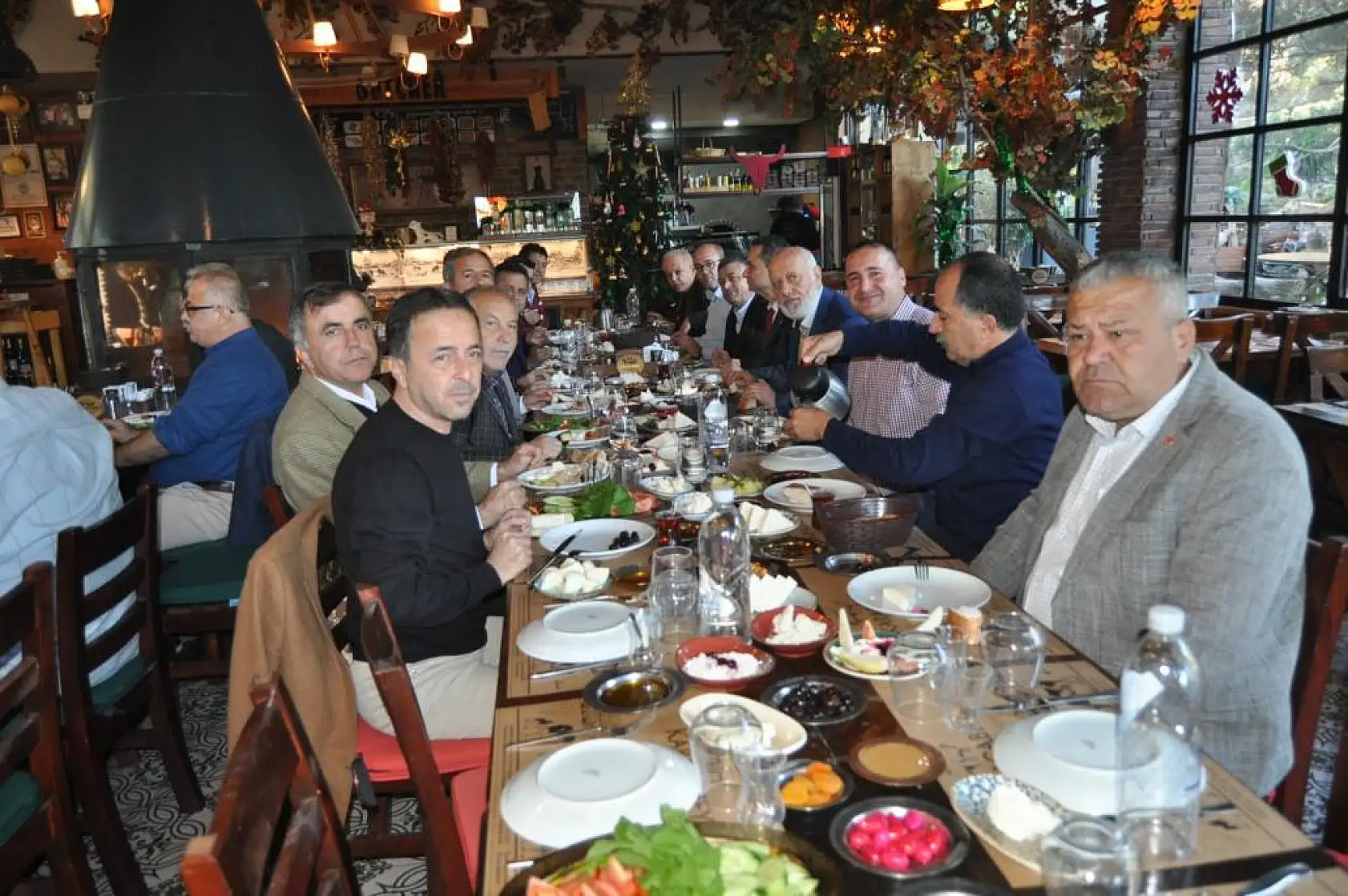 Aday Adayı Yiğit, Muhtarlarla Bir Araya Geldi