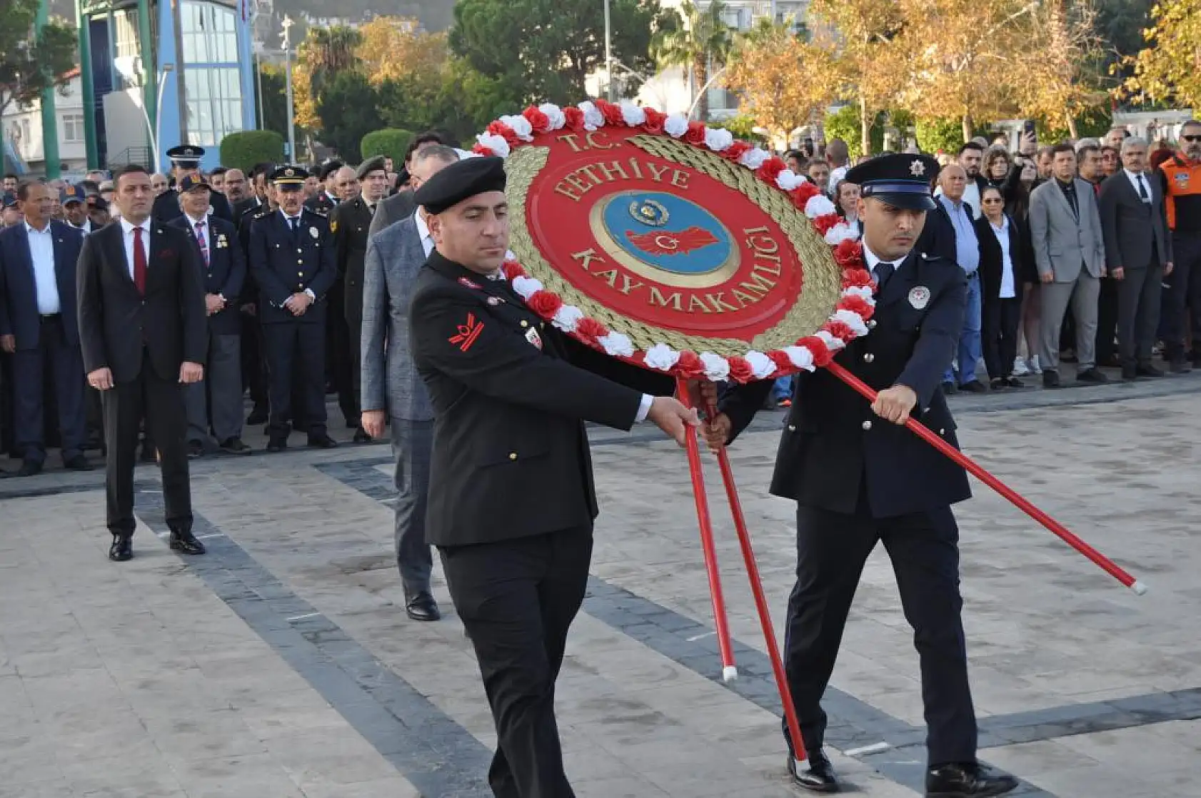Gazi Mustafa Kemal Atatürk Törenle Anıldı