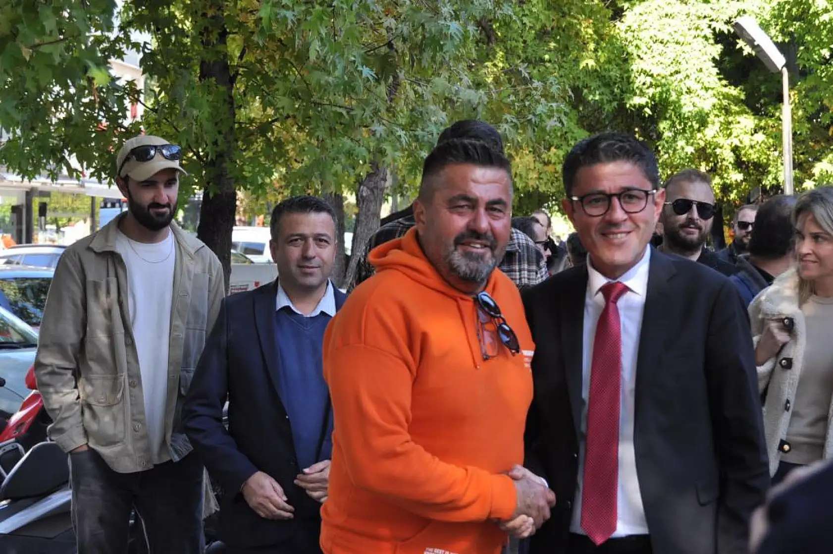 Kökten Balık Pazarı Esnafını Ziyaret Etti